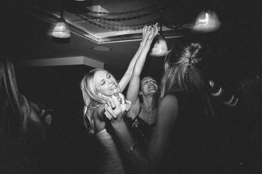 melbourneweddingphotographertop5dancefloormoves-3