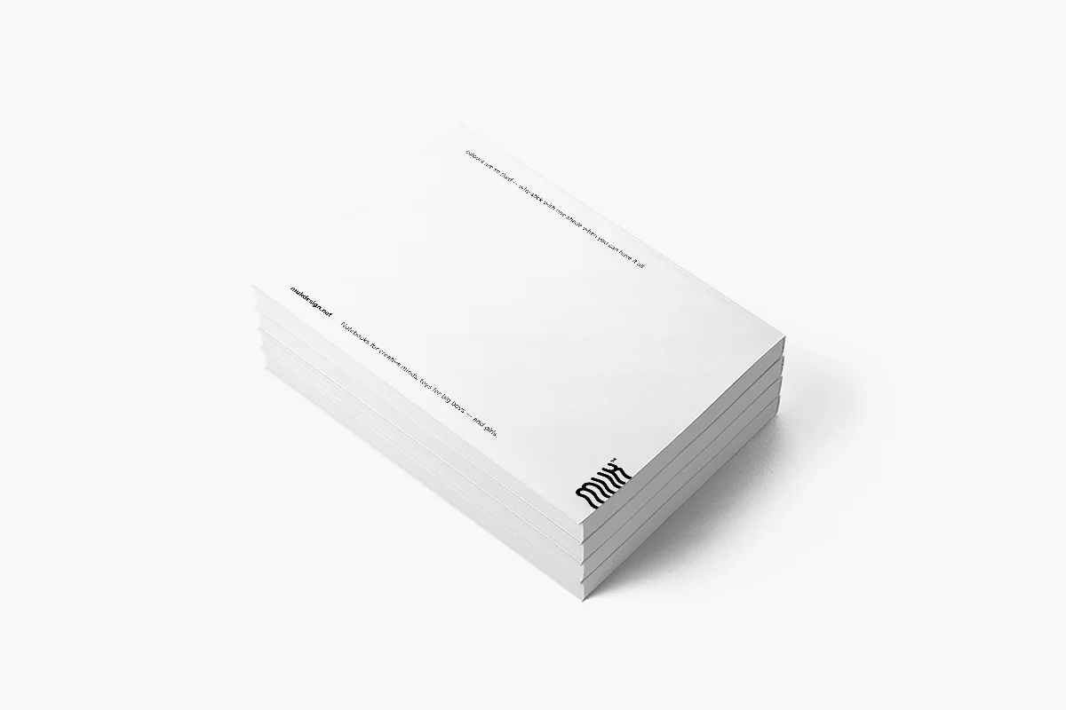 MYFAVOURITECOLOURISYELLOW_e.jpg
