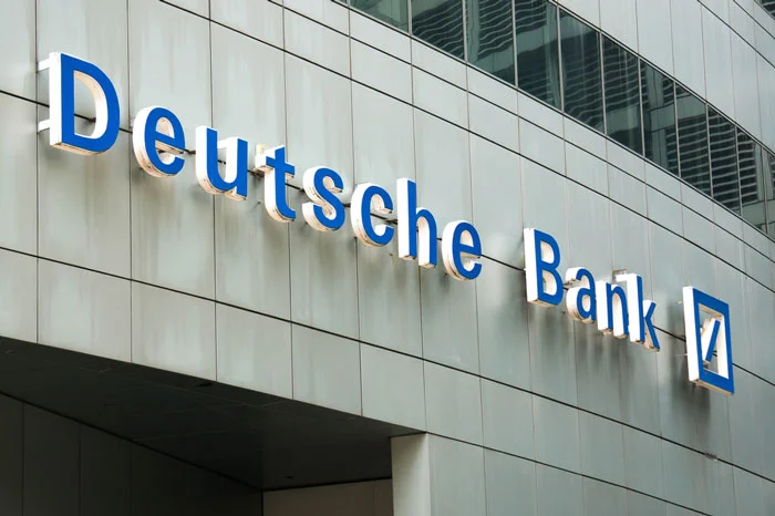 Deutsche-Bank-blue.jpg