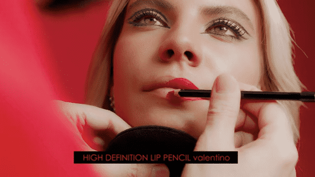 High definition lip pencil valentino-low.gif