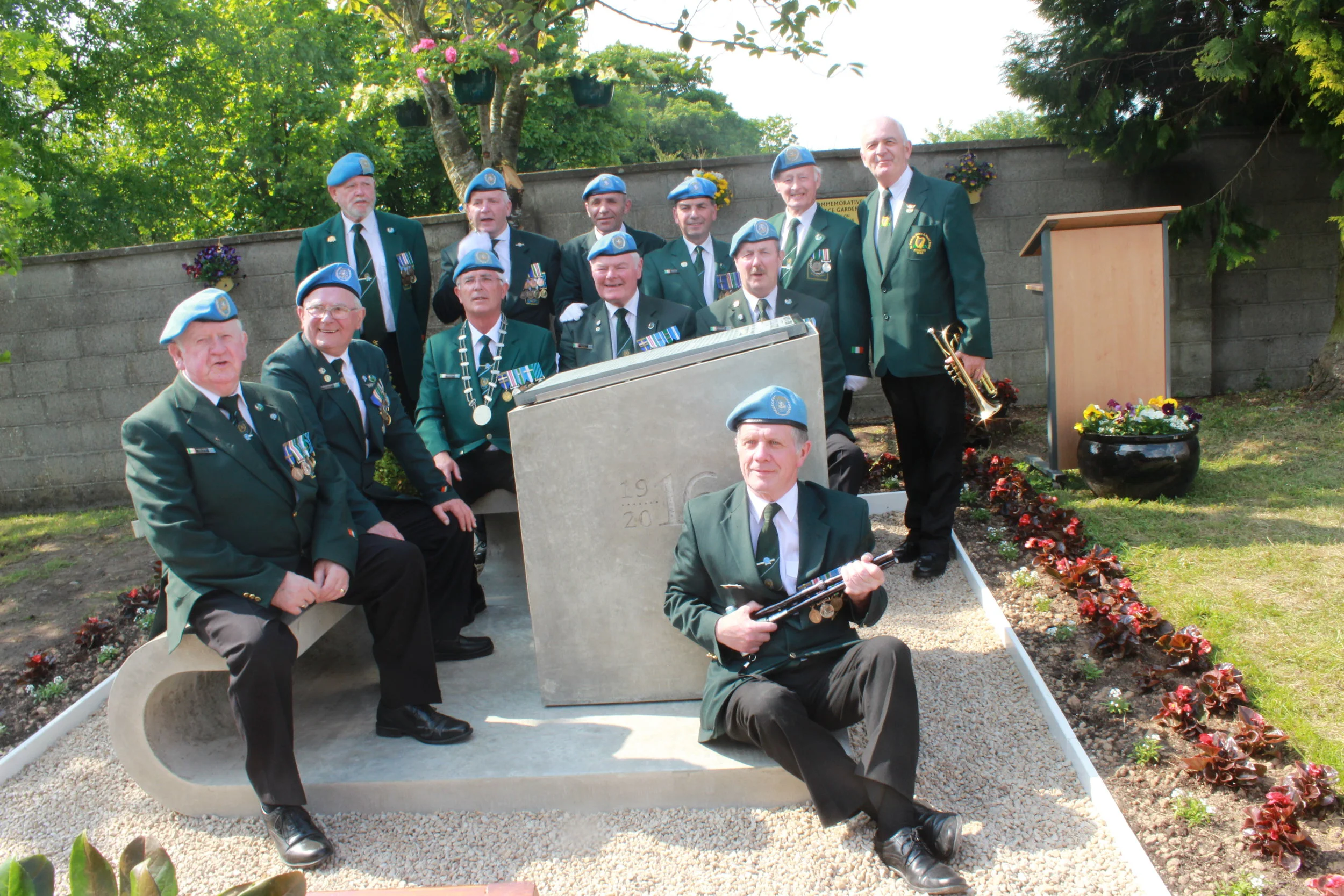 peace garden 039.JPG