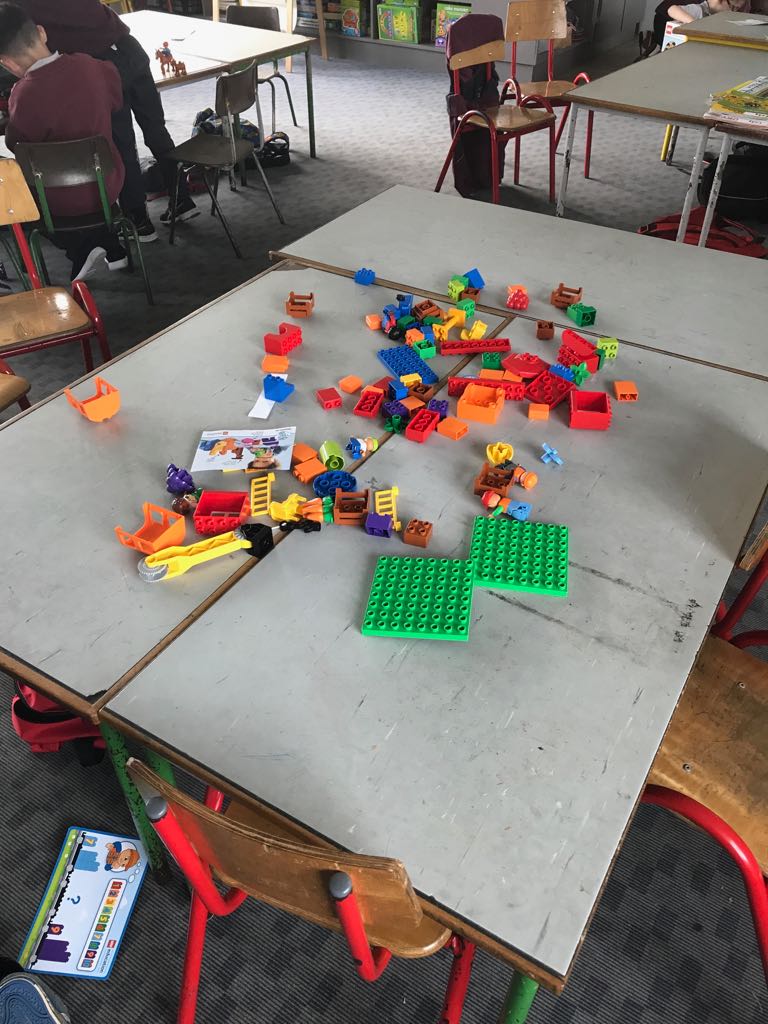 Lego2.jpg