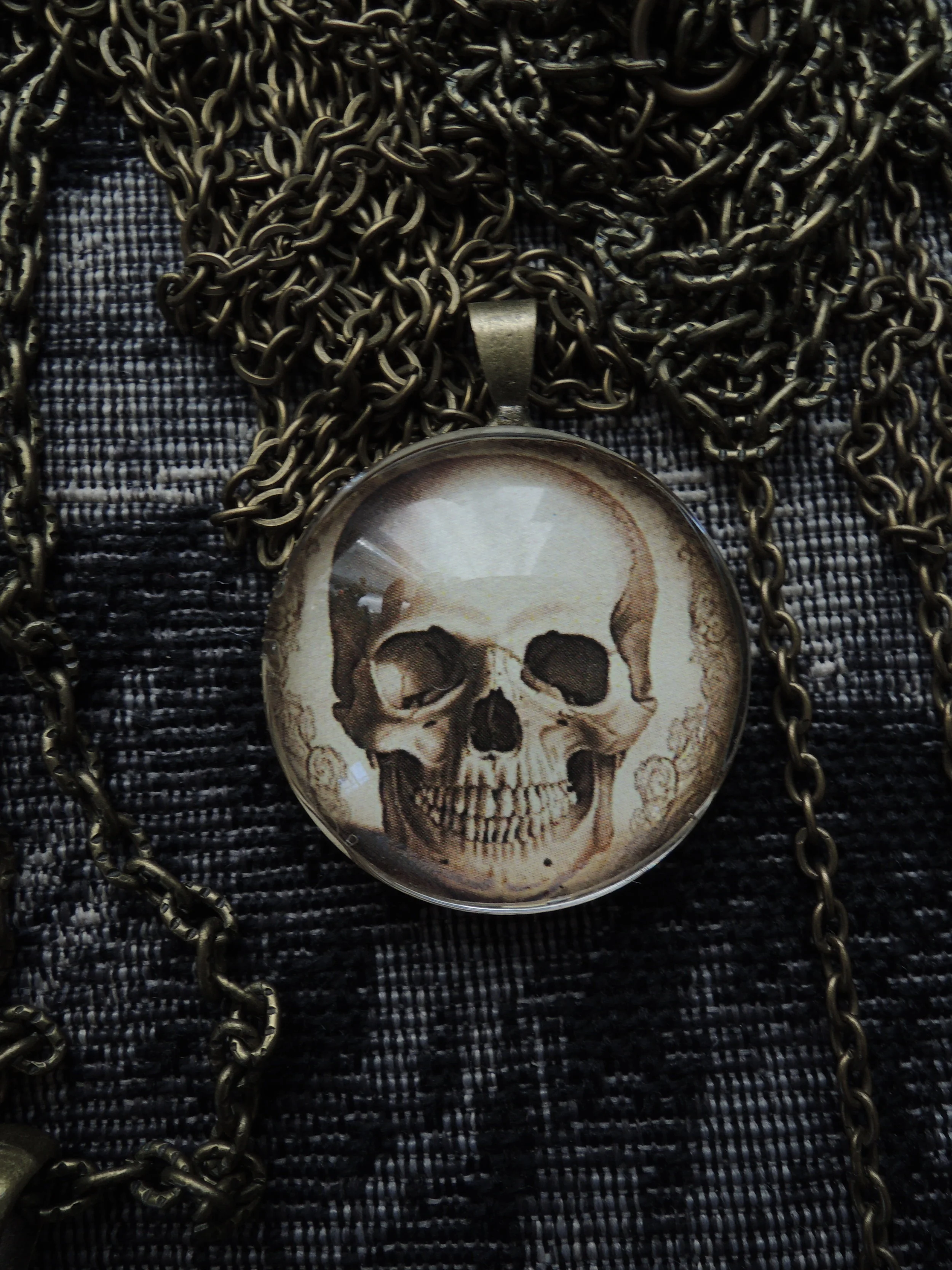 Tiny Skull Pendant