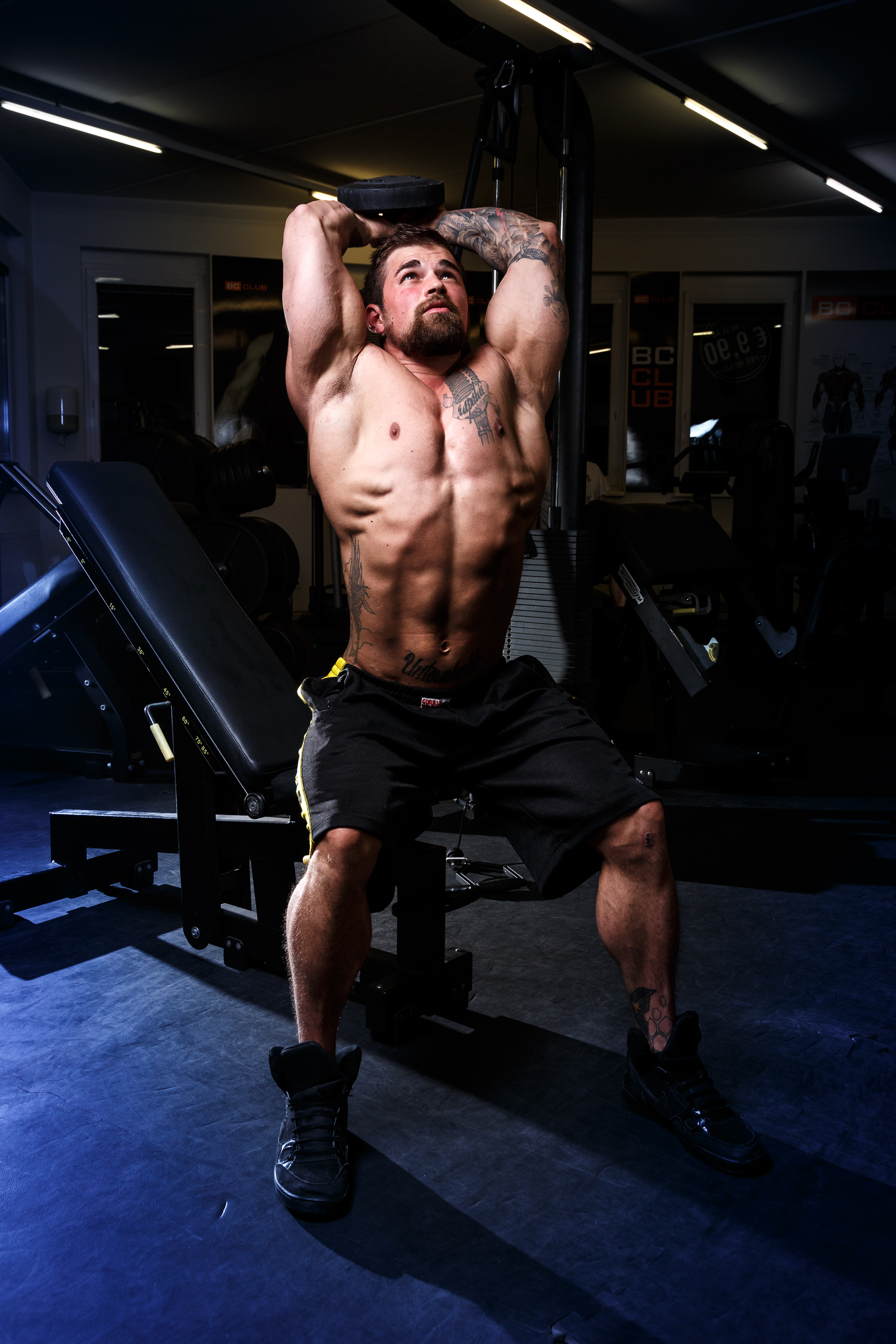 Bodybuilder-Michael-Sauseng-rawpix.at-4019.jpg