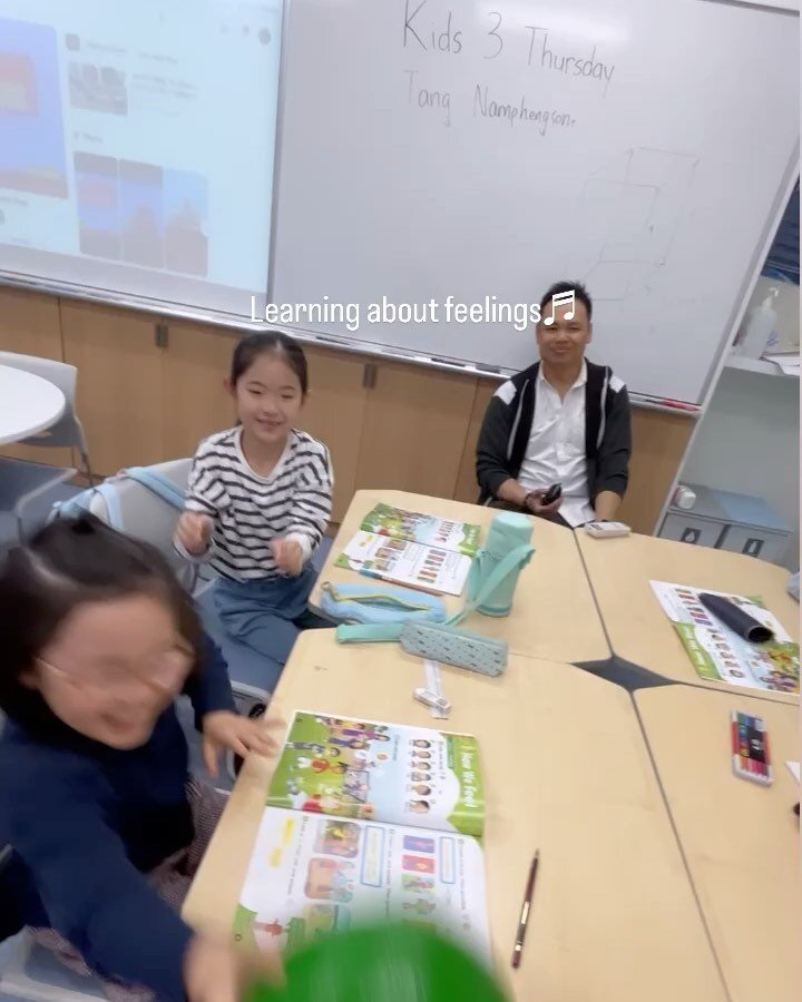 fics_english こんにちは。福岡インターナショナルコミュニティースクールです🌈

🌸 新学期が始まりました🌸
皆さん、今年もよろしくお願い致します。新しいクラスで英語表現や海外の文化を楽しみながら、一緒にたくさん学んでいきましょう！

Kidsクラスです。
今年度、最初のテーマは &quot; Feeling &quot;です。　ゲームをしながら繰り返し練習しました💮

#福岡市早良区
#英会話スクール
#福岡英語
#英語教育
#英語教室
#子ども英会話
#インターナショナルス