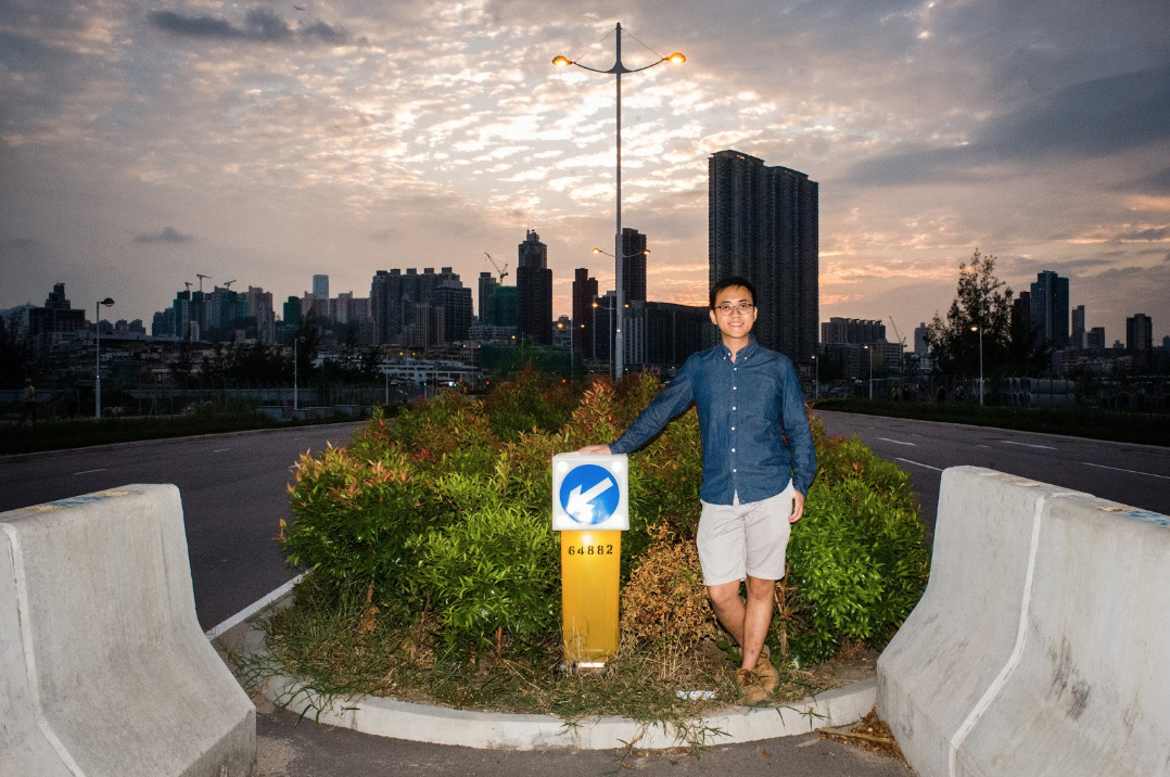 It is called the “Morrison Signal” which can be dated back to 1973! It is a device introduced by a Hong Kong police officer called Morrison (not surprising!) and it has played a crucial role for ensuring Hong Kong’s road safety for several decades. It has a slightly different design from UK, the latter does not have a big-head design. Image by Bertha Wang