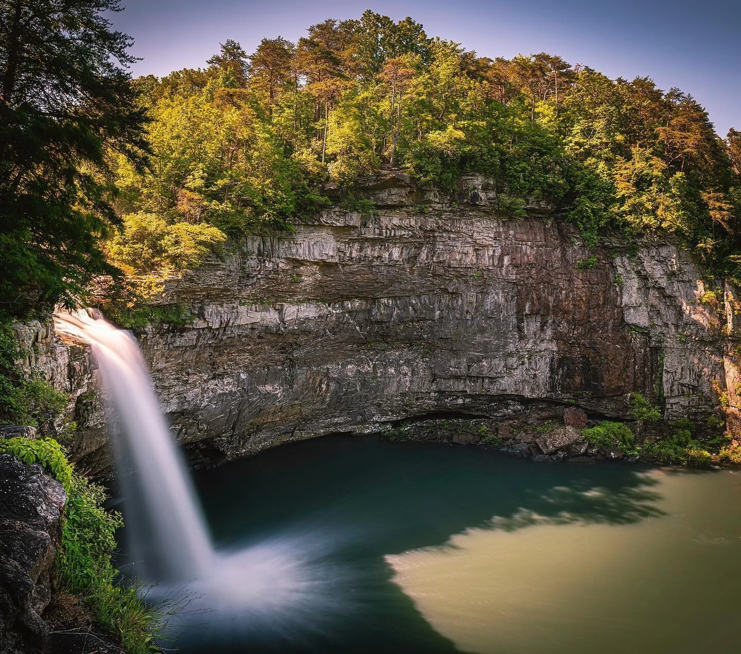 I spent a couple hours last weekend doing some scouting for a Milky Way waterfall shot. Soon as the weather and moon cooperate, it&rsquo;s on!
.
.

#desotofalls #fortpayne #waterfall #waterfallwednesday #landscapephotography #chasingwaterfalls #natur
