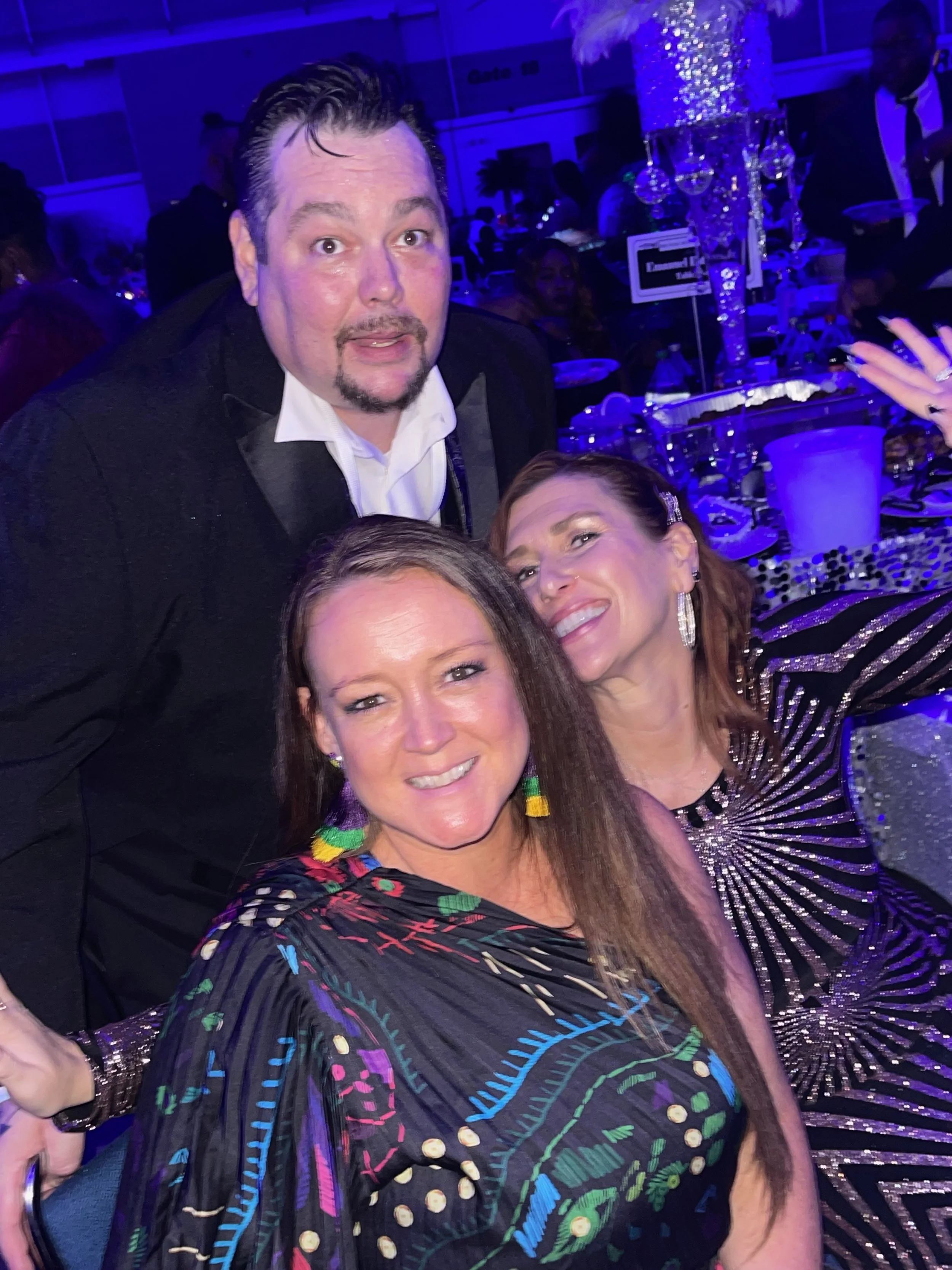 Title: A Spectacular Mardi Gras: Friends, Parades, and Unforgettable Moments