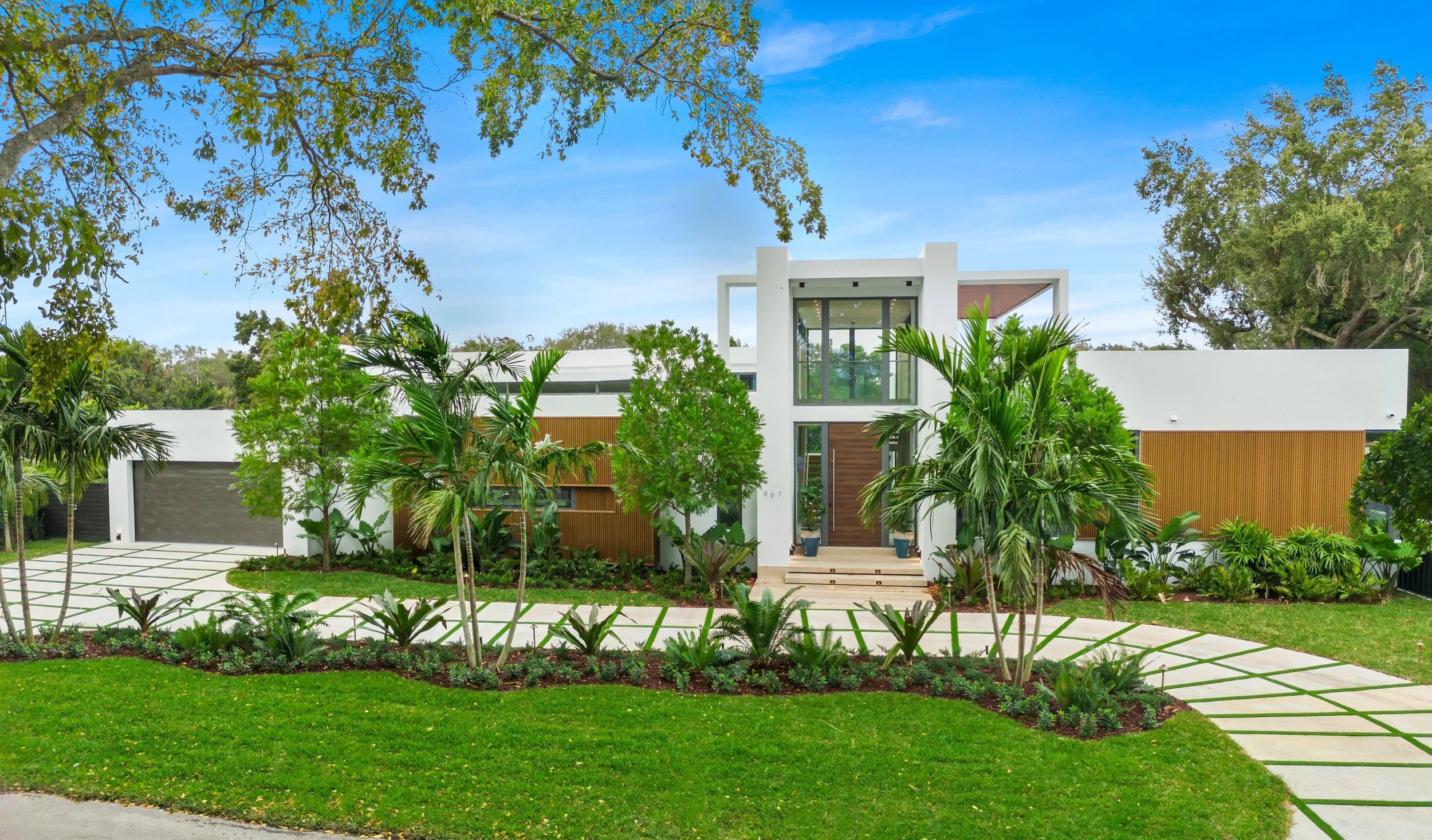 967 NE 117th Street-3.jpg