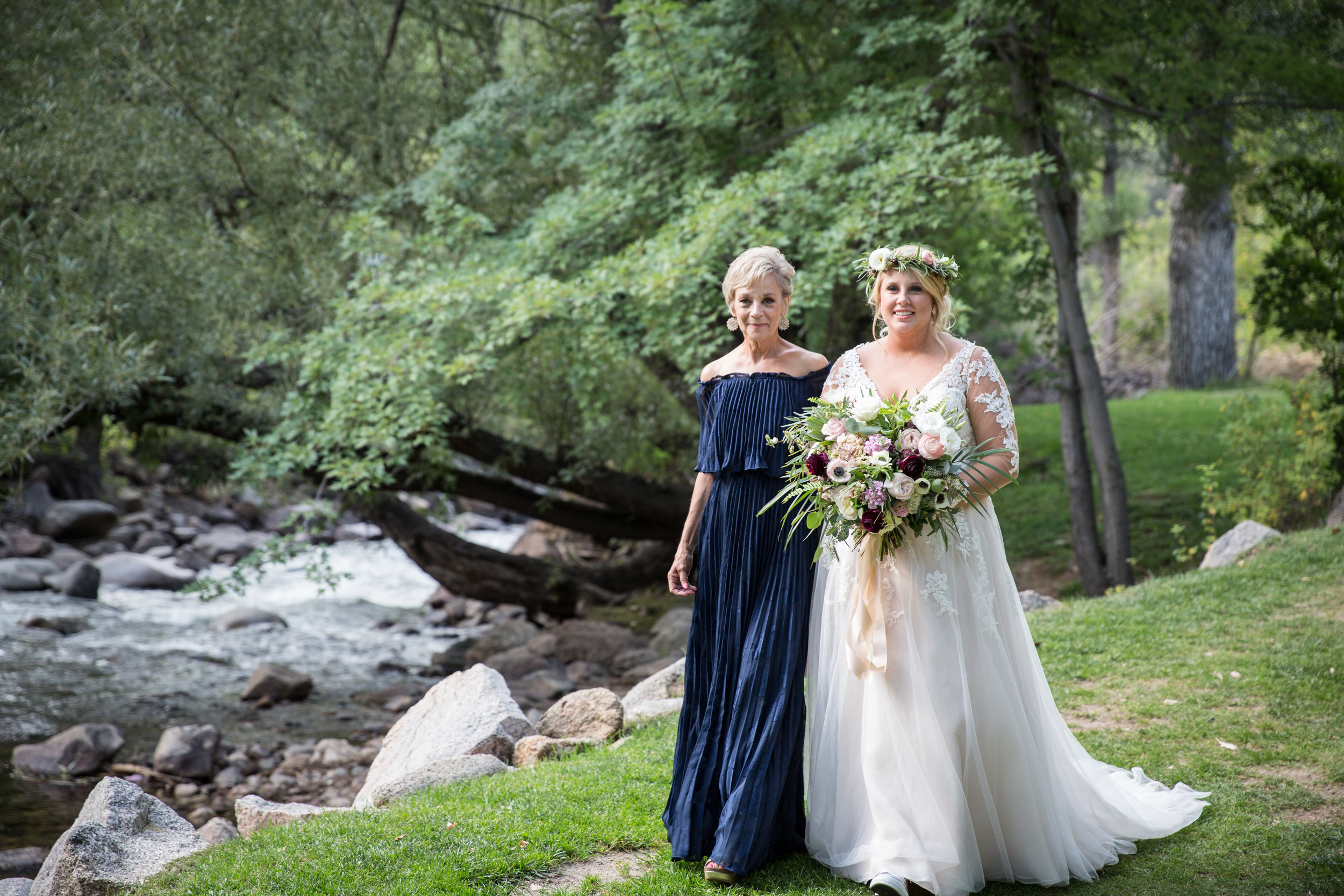 TylerWeddingFavs-125.jpg