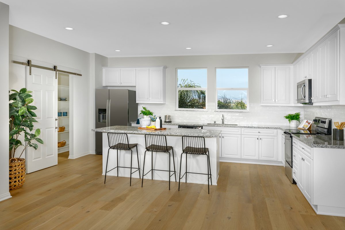 KBOC_LacyCrossing-Plan2082-Kitchen_0070a-1200.jpg