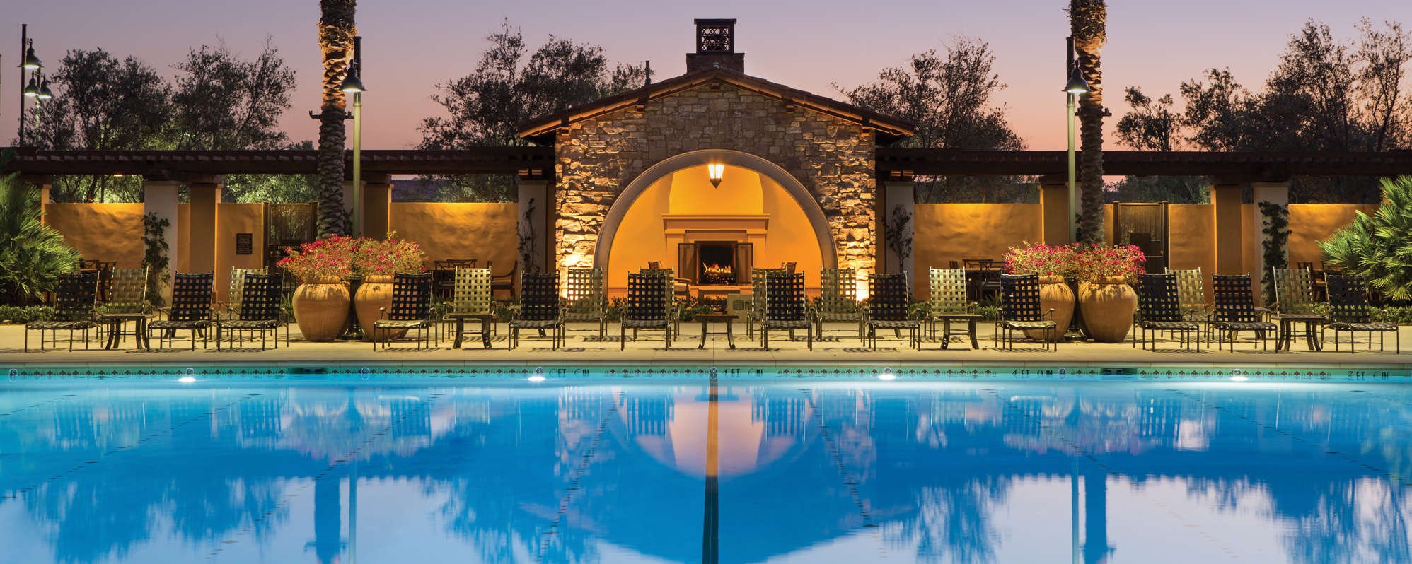 Community park and walking trails in Orchard Hills Irvine