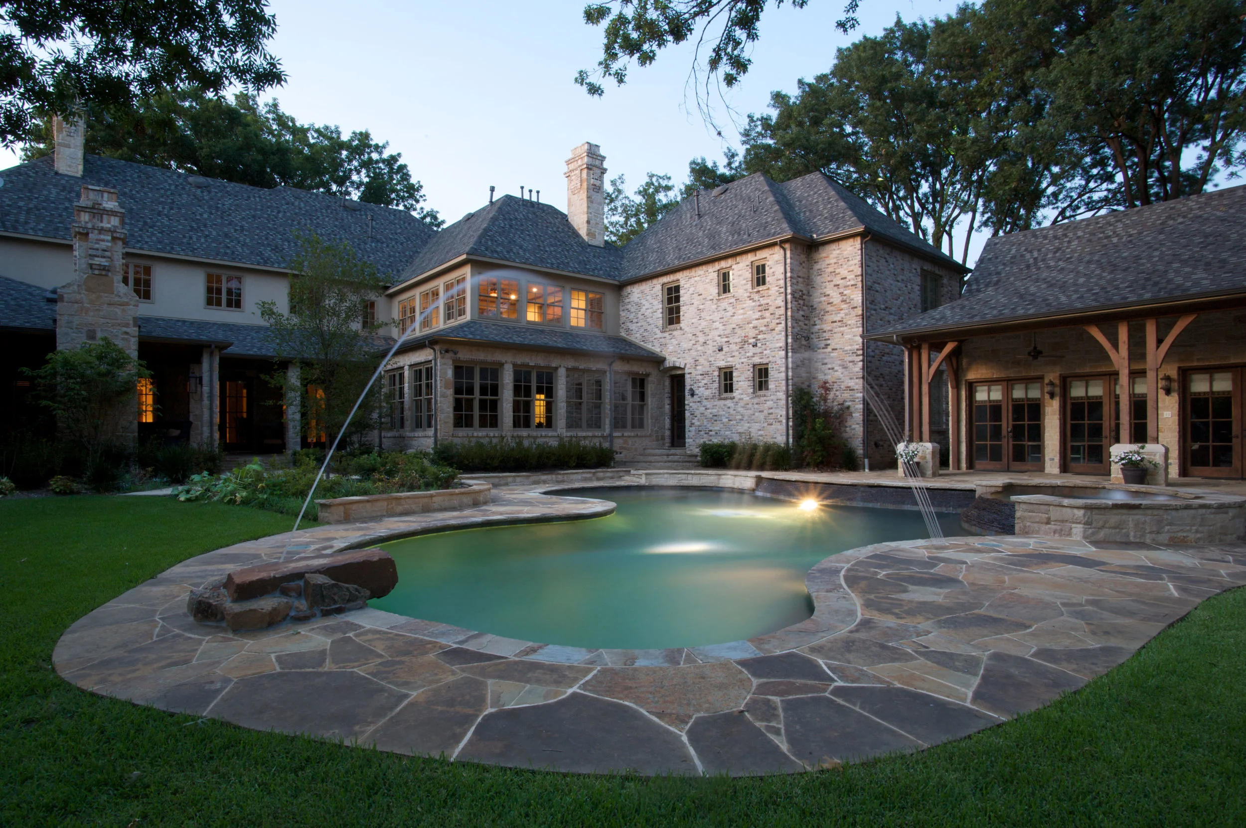4322Woodfin 30.jpg