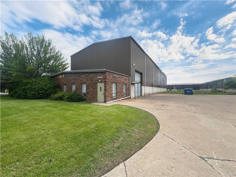 8460 Ronda Dr., Canton