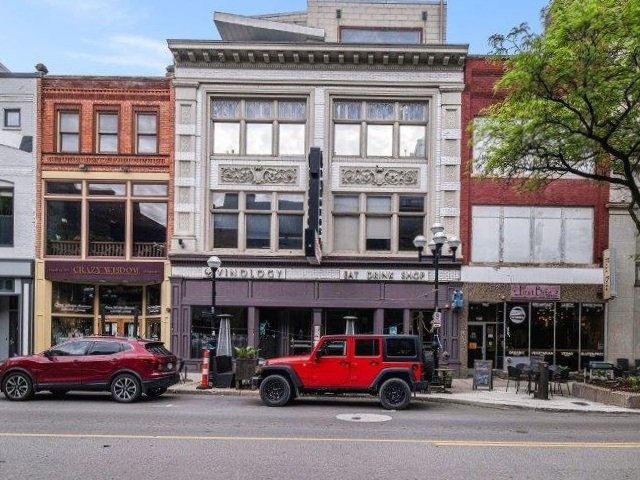 110 S Main St., Ann Arbor