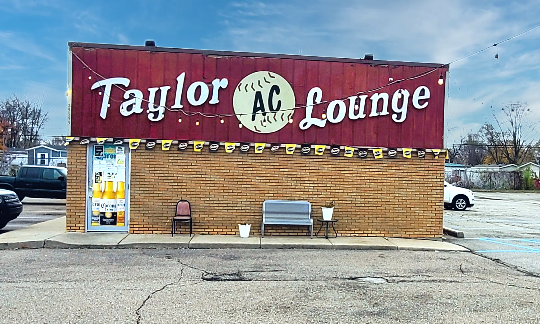 25955 Ecorse Road, Taylor