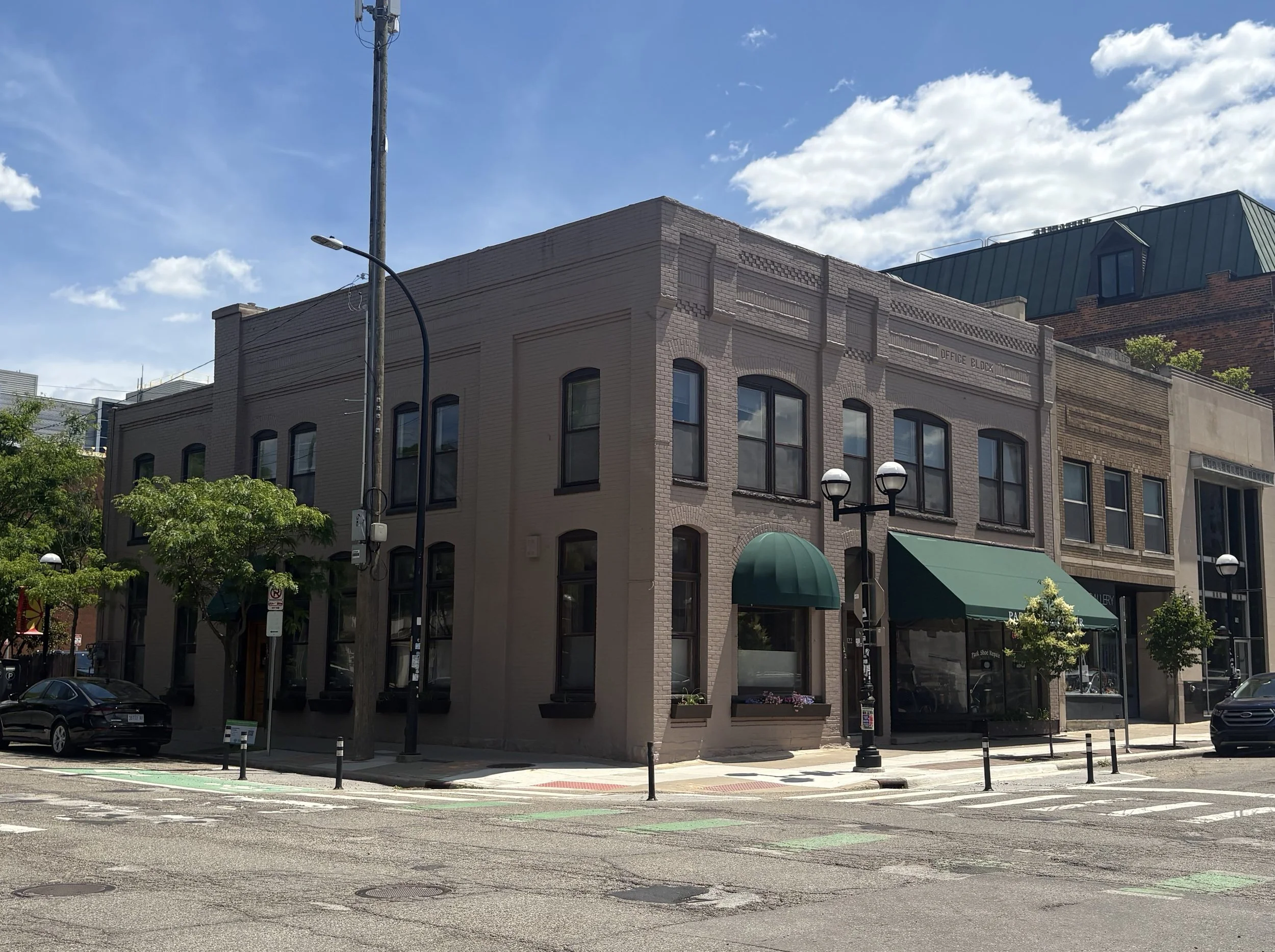 120 N Fourth Ave., Ann Arbor