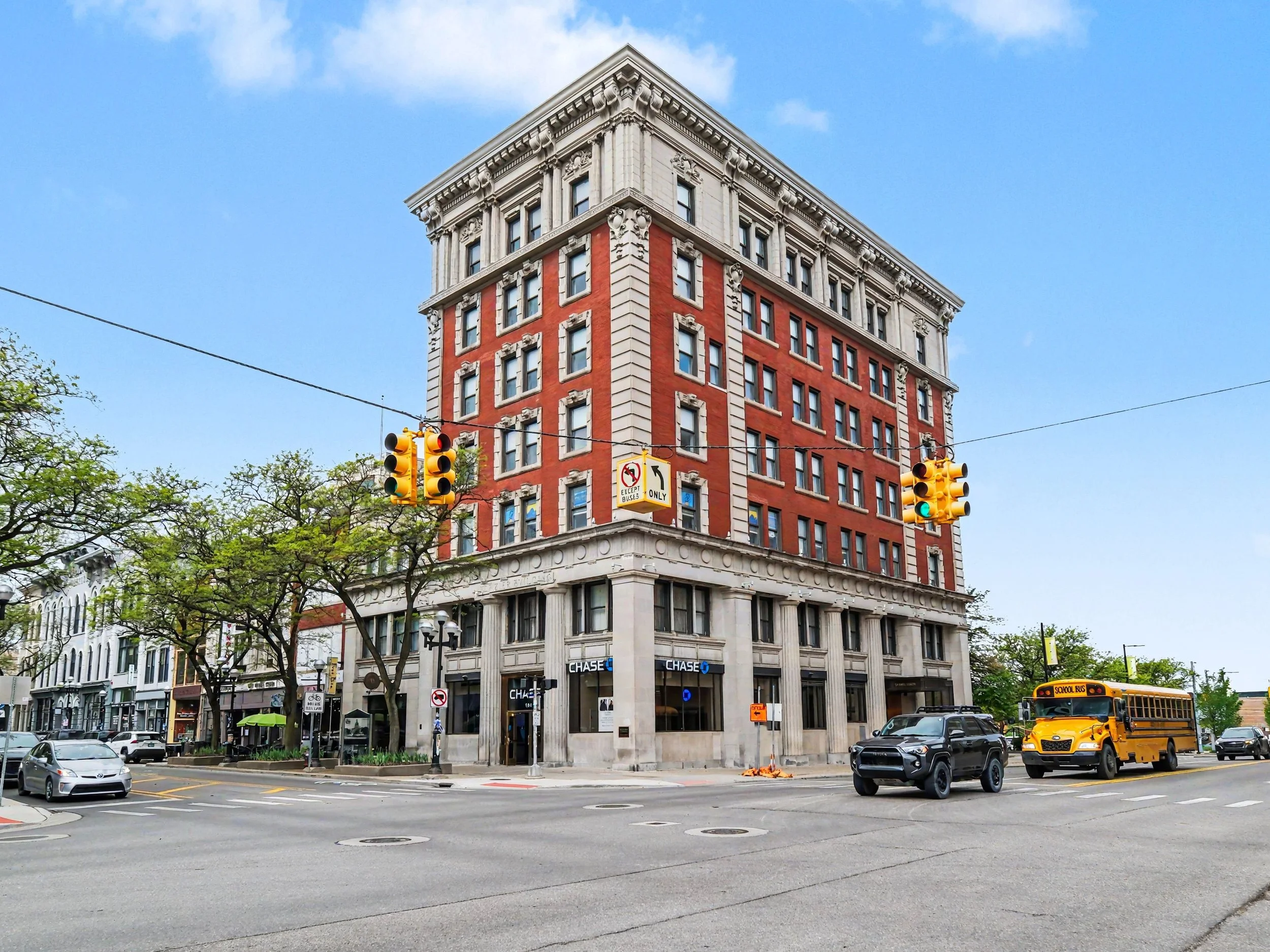 100 S Main St, Ann Arbor