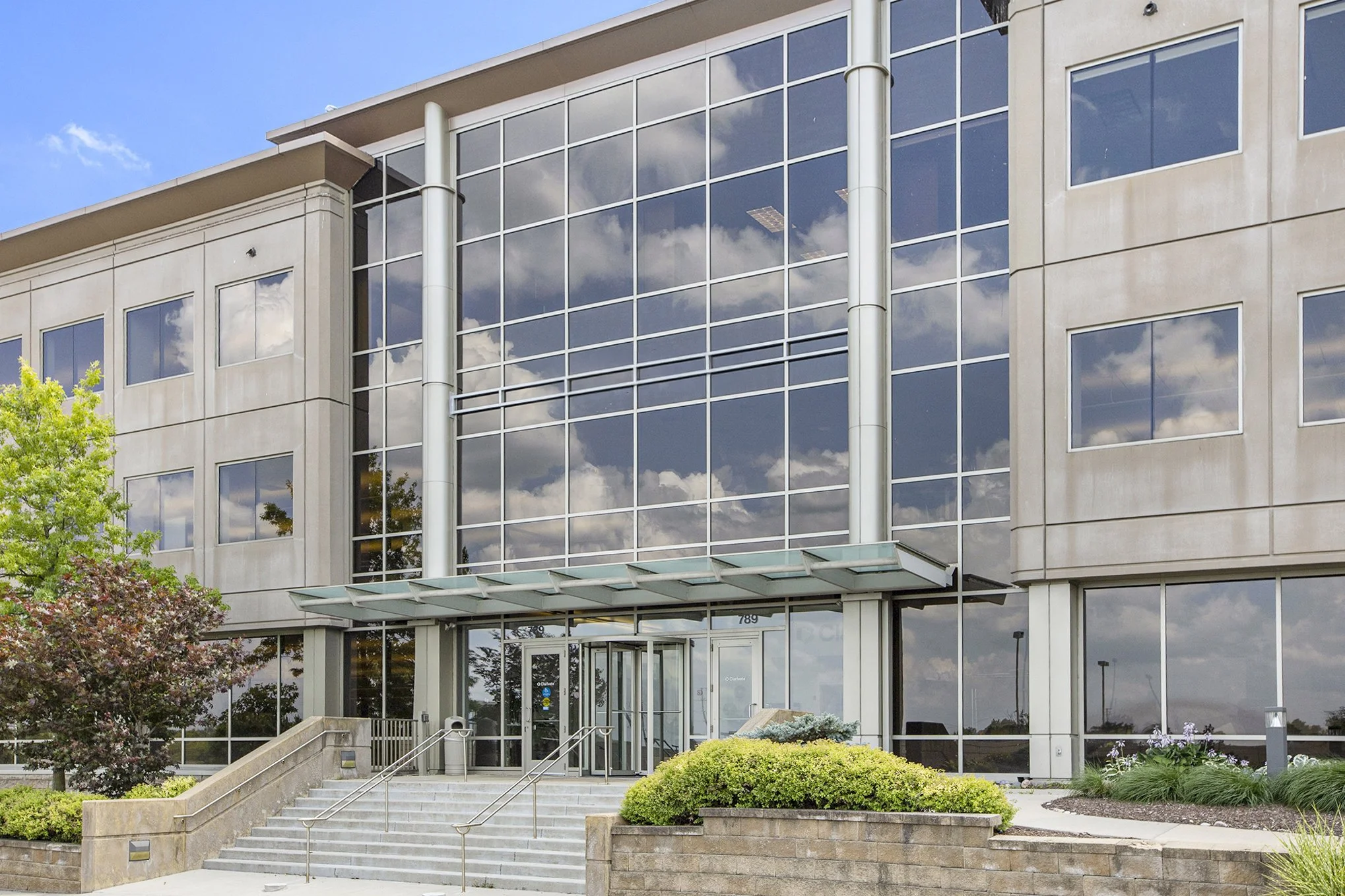 789 E Eisenhower Pkwy, Ann Arbor