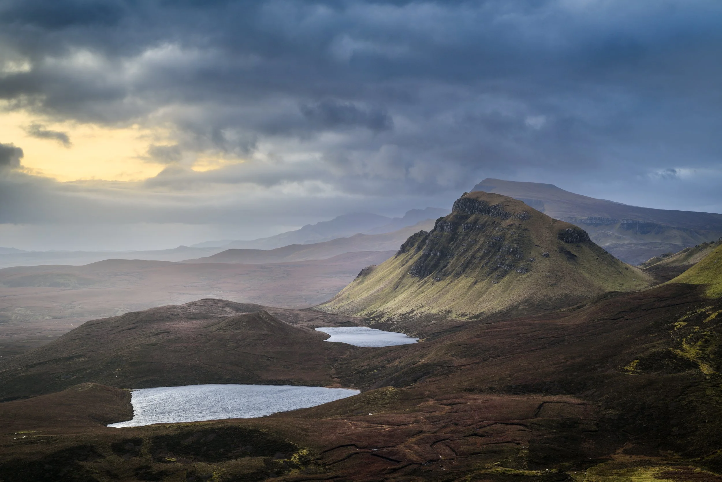 Quiraing Lochans_web.JPG