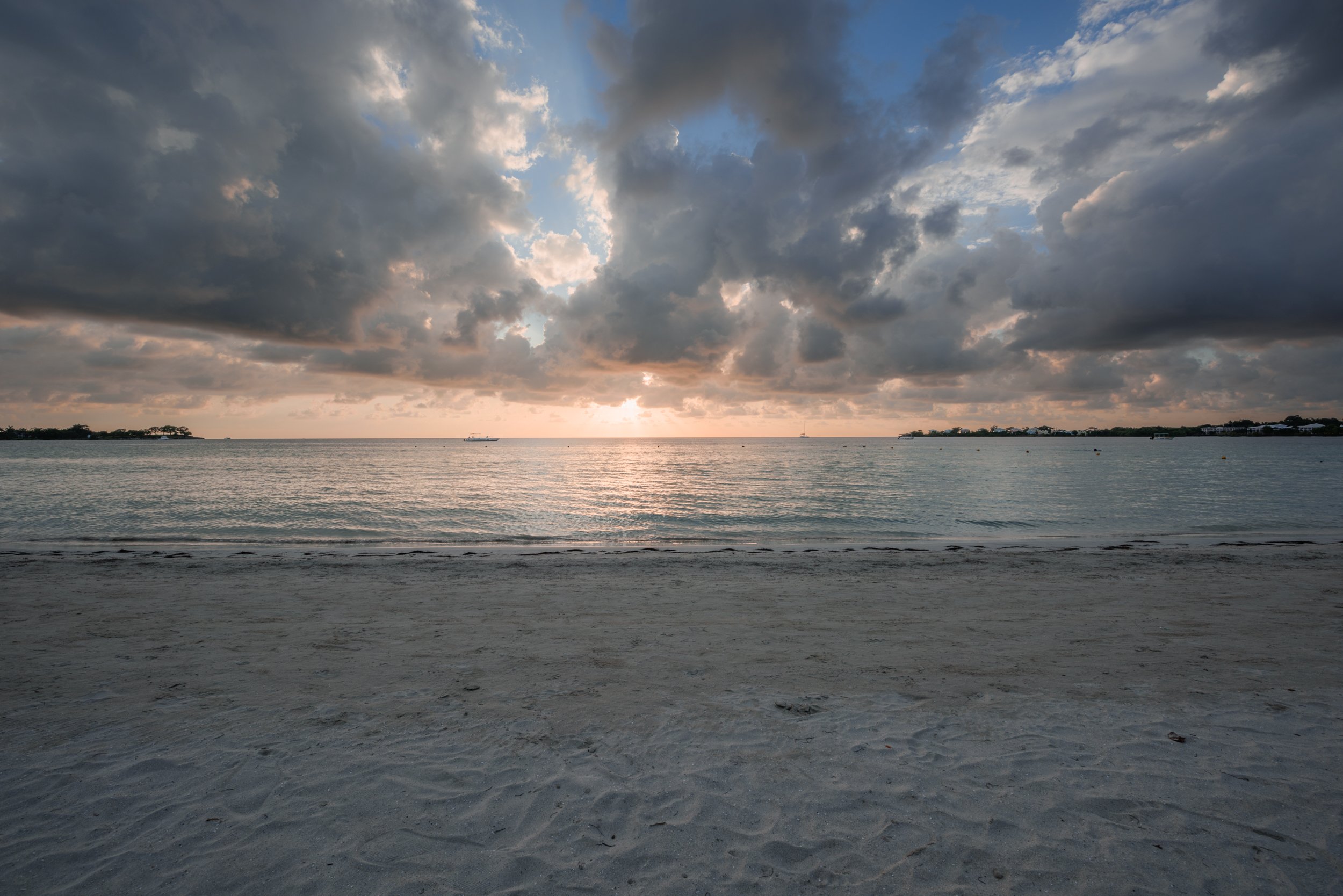 Jamaica_Negril_Seven_Mile_Beach.JPG