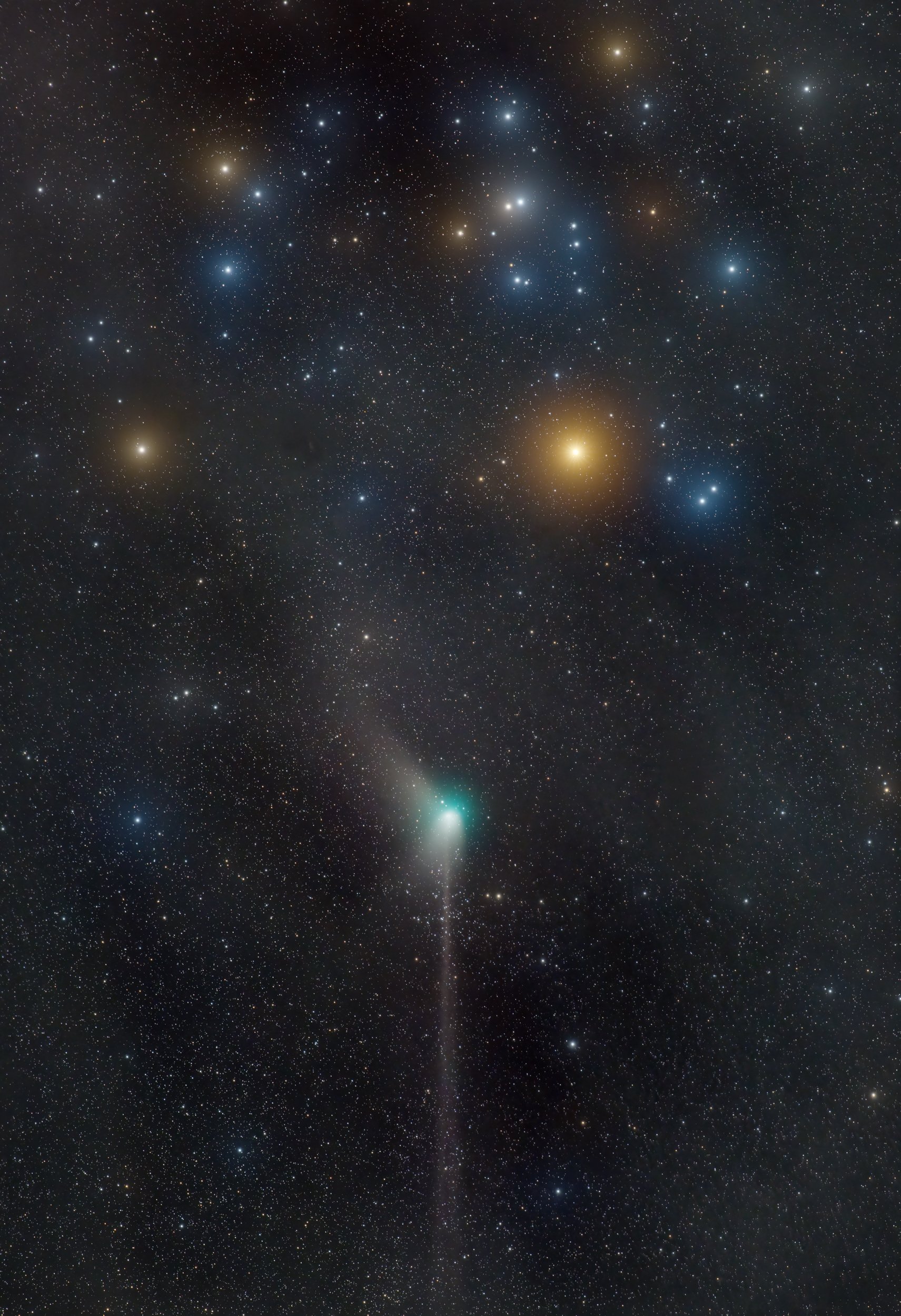 Comet_C2022_E3_ZTF_and_Hyades.JPG