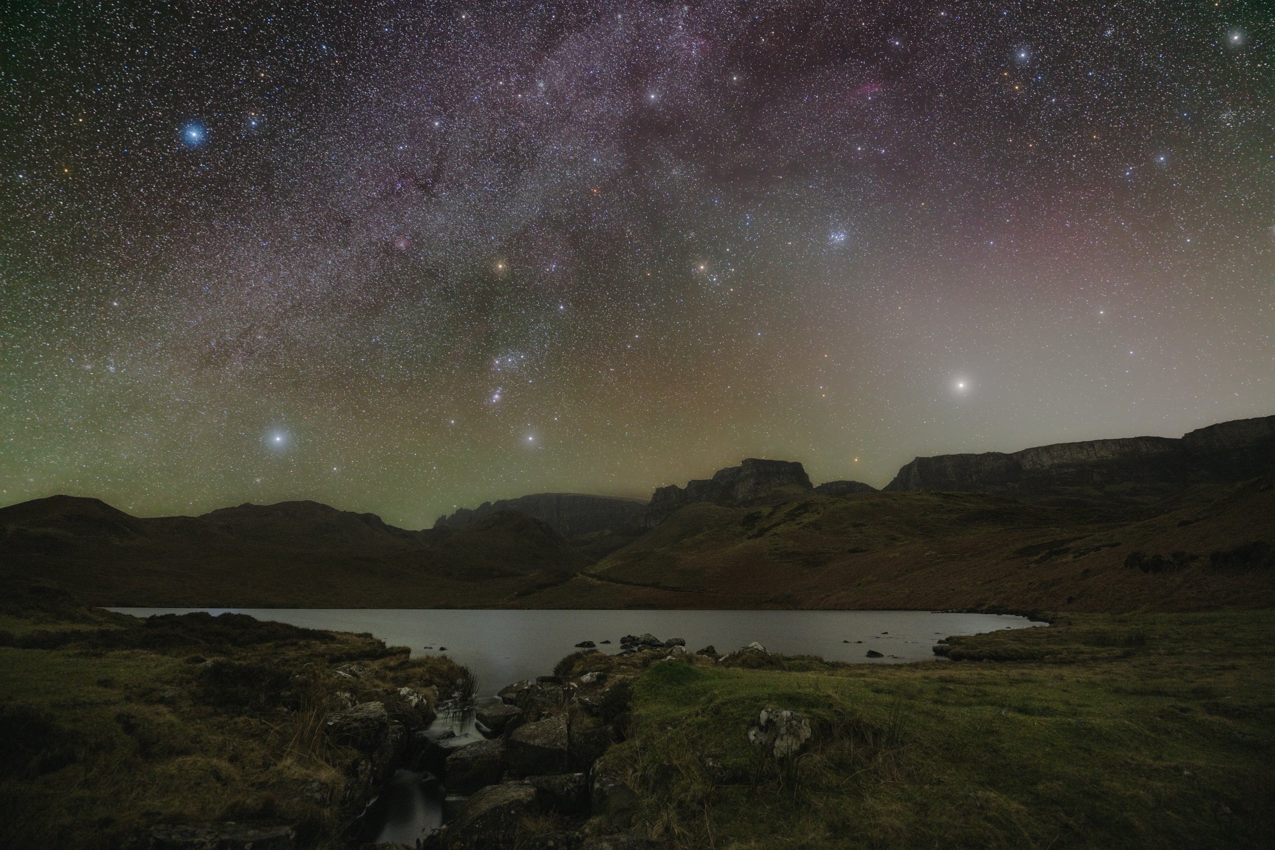 Winter_Constellations_over_the_Quiraing.JPG