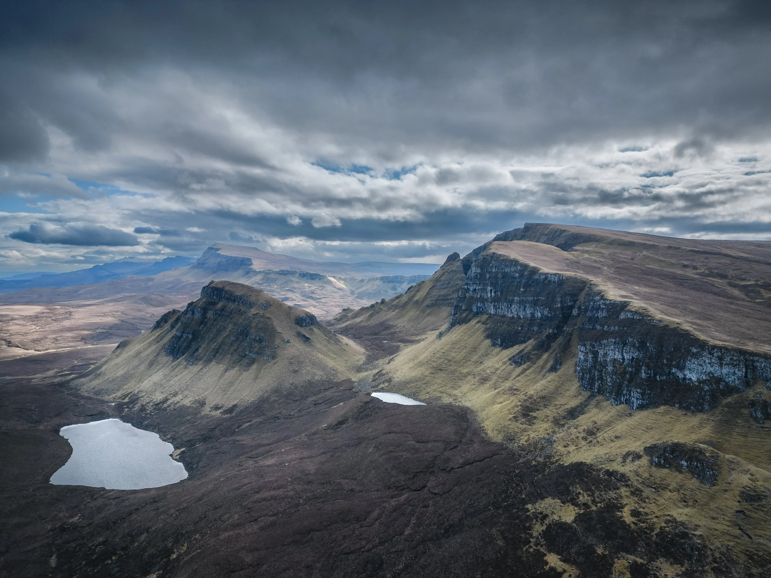 Quiraing_from_the_air.JPG