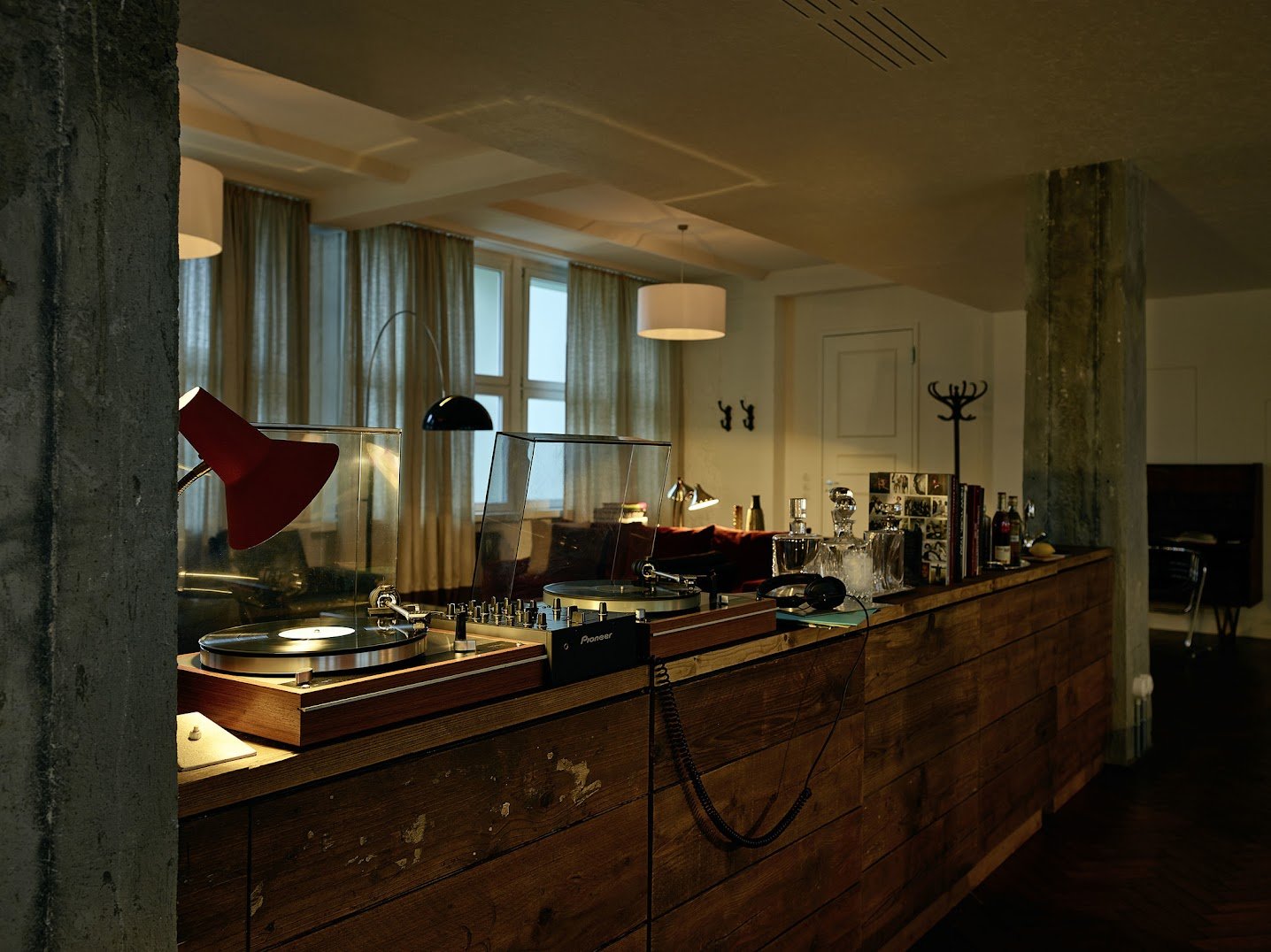 the bar (loft 2)