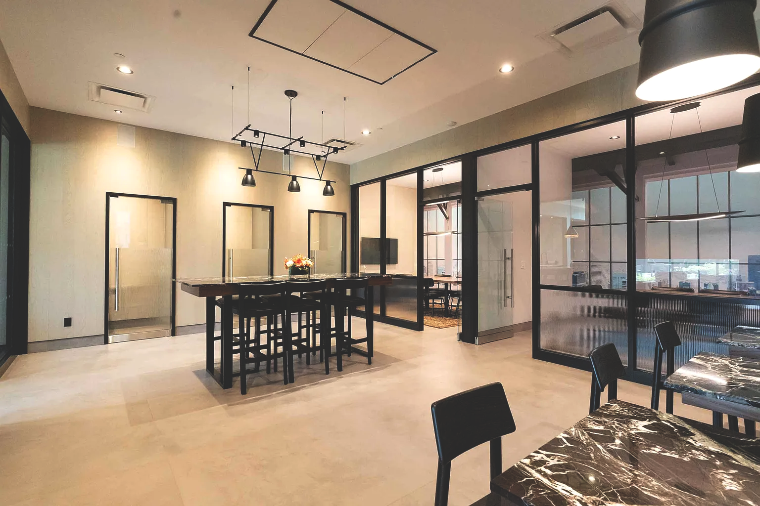  co-working lounge, conference rooms +telephone booths 
