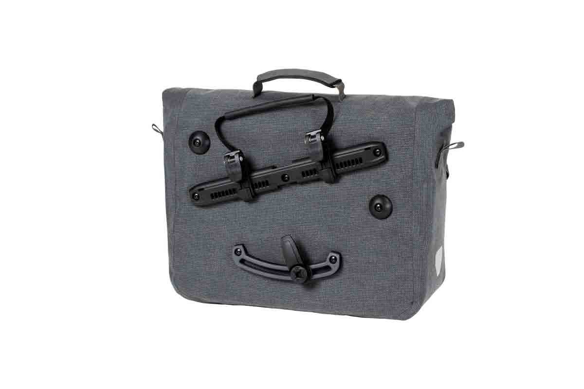 commuter-bag-two-urban-2-seattle.jpg