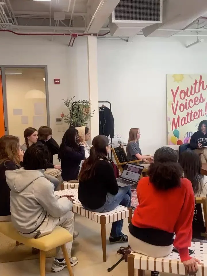 Today, the Student Editorial Board sat down with working journalists to explore the role of journalists today, how they broke into the field, and where they see the future of journalism headed. ✍️

Featuring Marcus Dieterle (Managing Editor, @baltfis