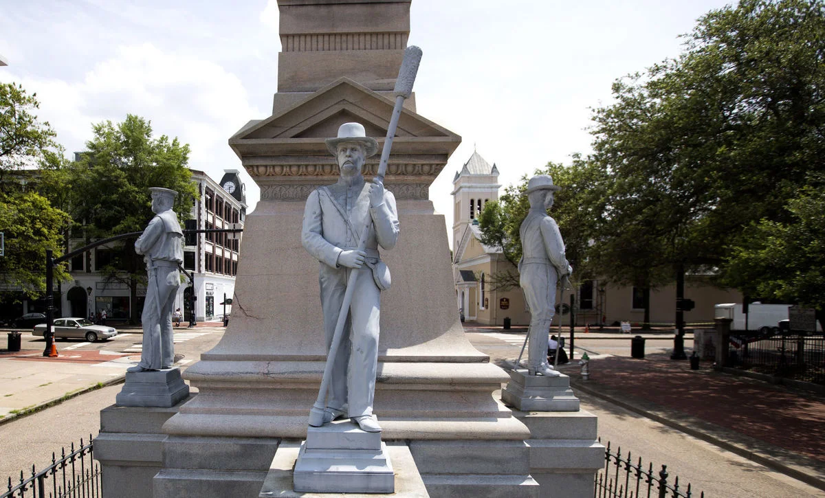 Portsmouth Confederate monument, photo via The Virginian Pilot