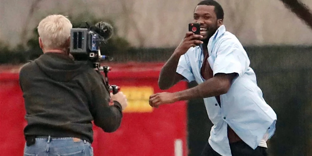 Meek Mill leaving State Correctional Institution in Chester, Pa, photo via AP/Philadelphia Inquirer