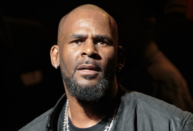 R Kelly, photo via Shuttershock