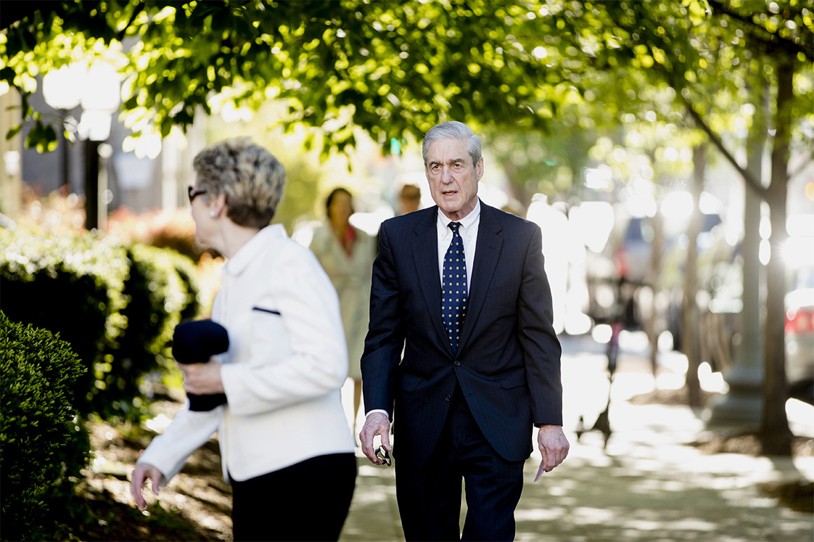 Robert Mueller, photo via AP