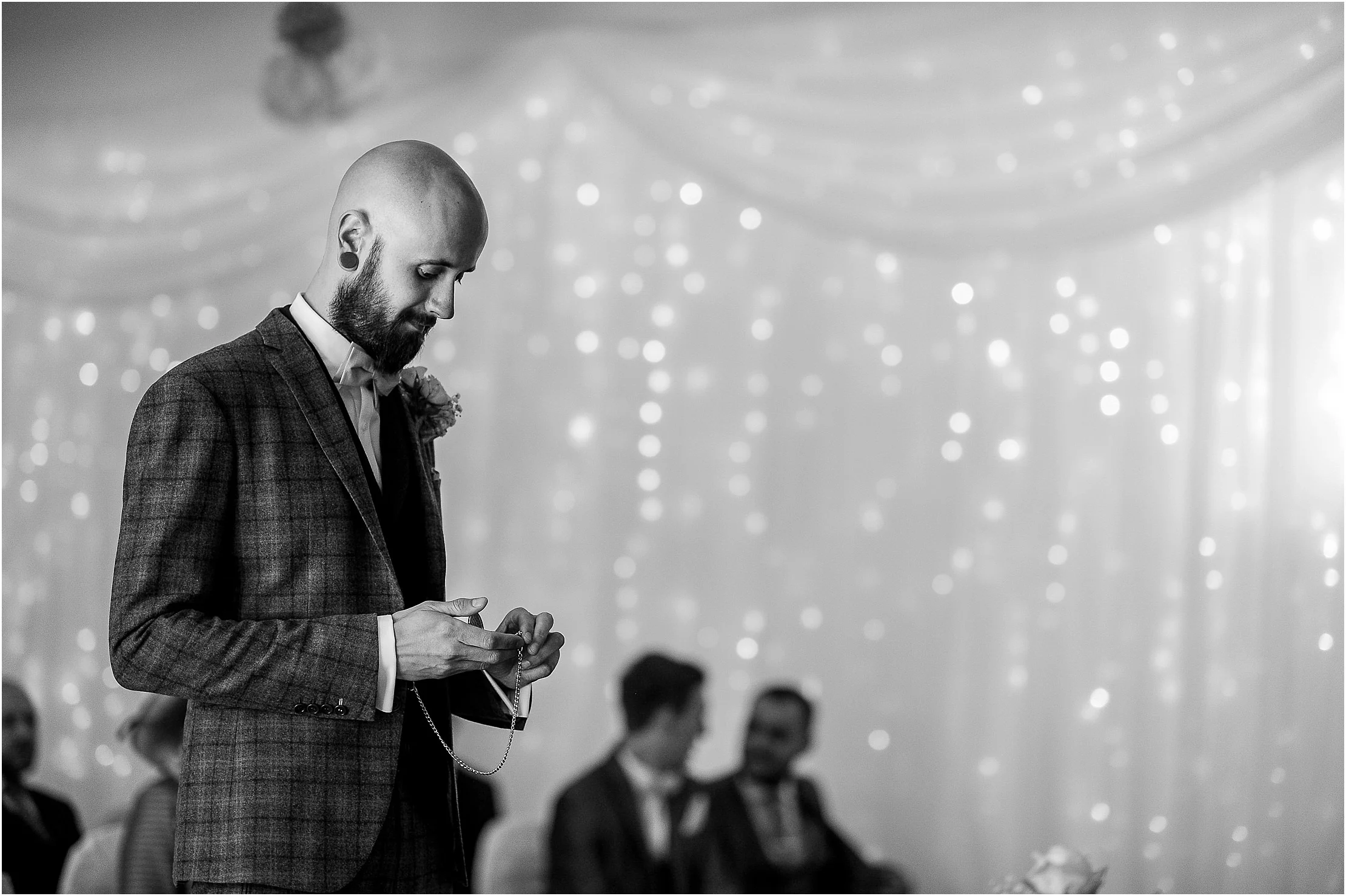 the-villa-wrea-green-summer-wedding-31.jpg