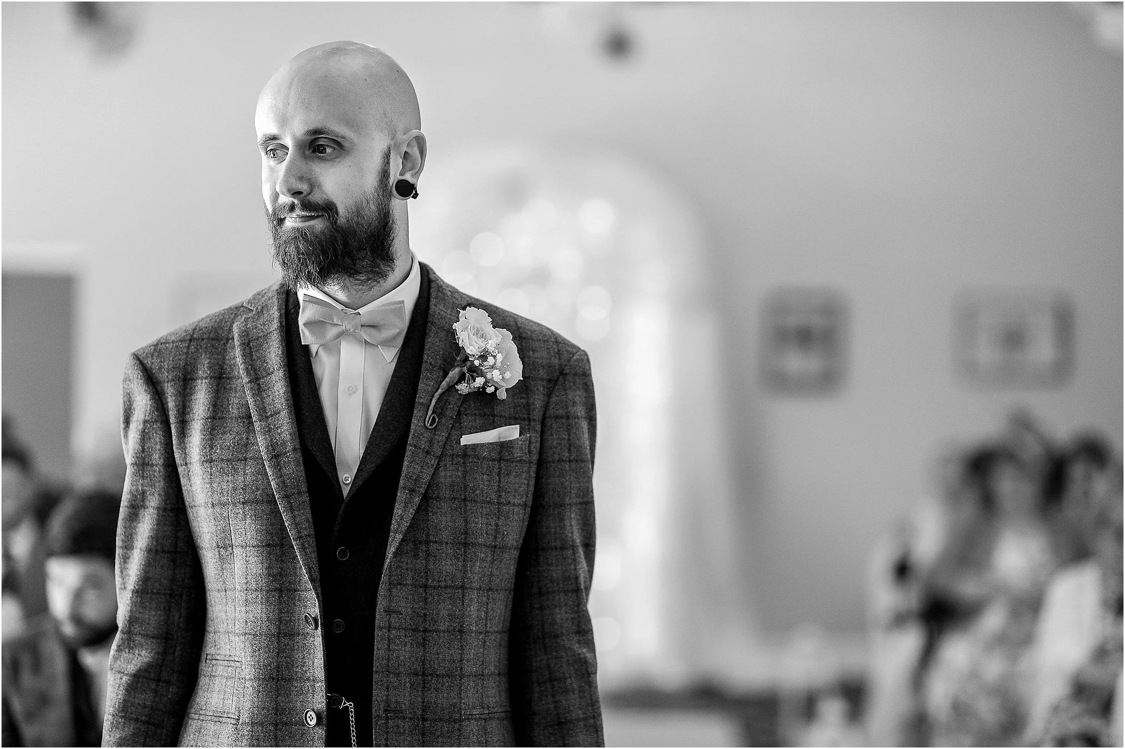 the-villa-wrea-green-summer-wedding-33.jpg