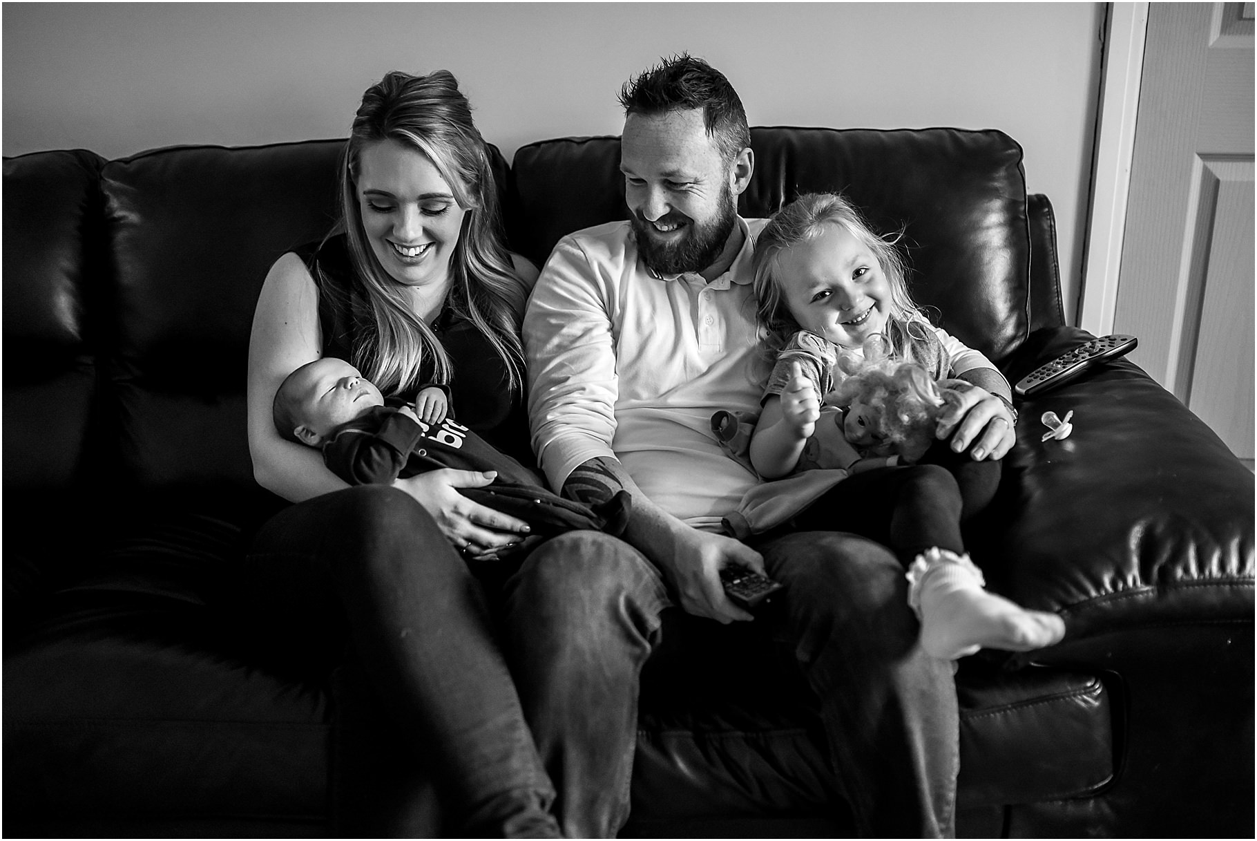 lancashire-family-portraits-documentary-newborn-48.jpg