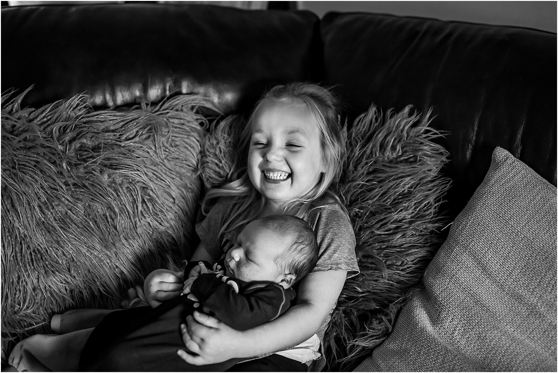 lancashire-family-portraits-documentary-newborn-21.jpg
