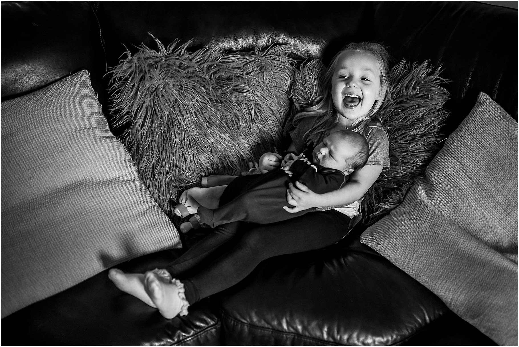 lancashire-family-portraits-documentary-newborn-22.jpg