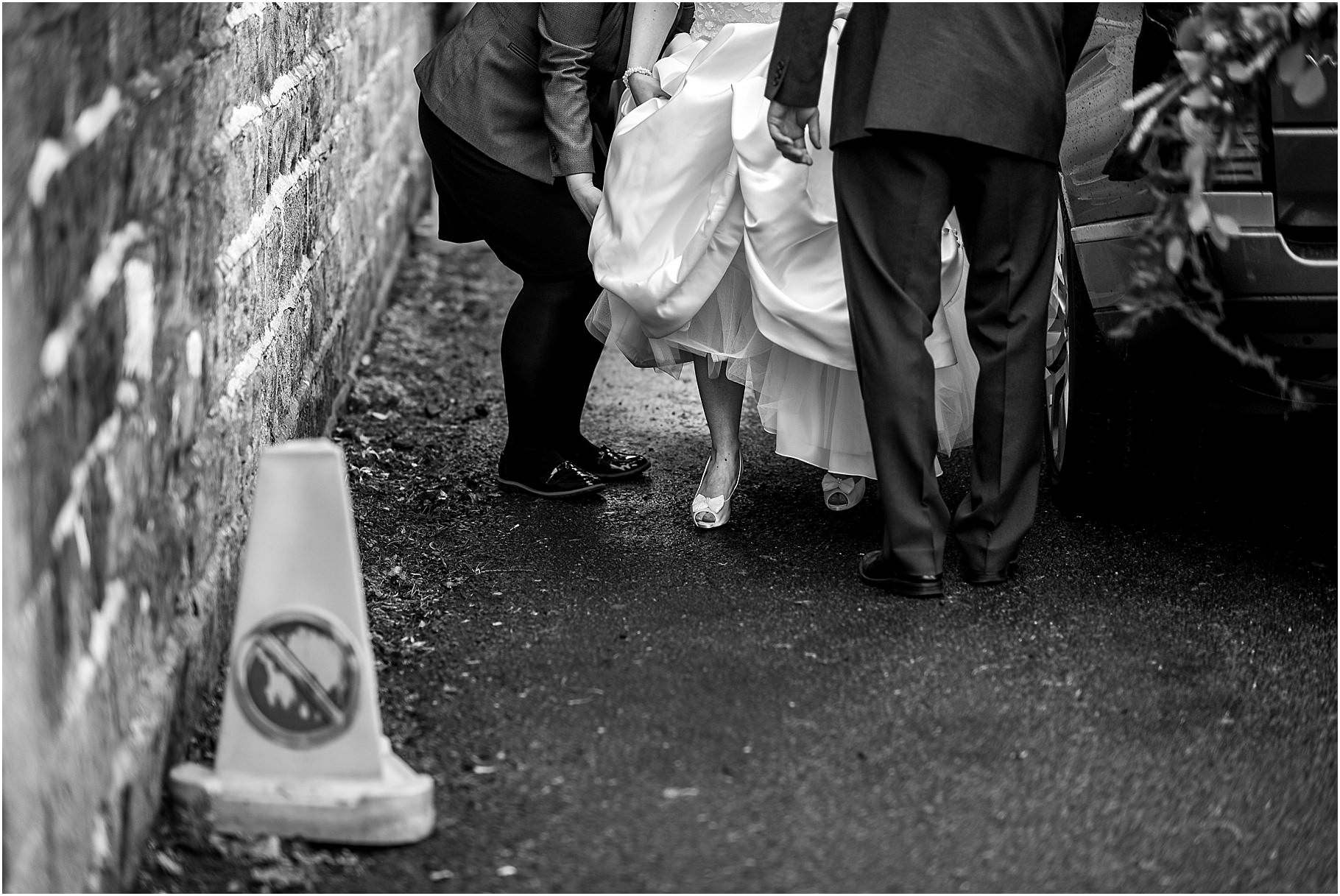eaves-hall-wedding-photography-045.jpg