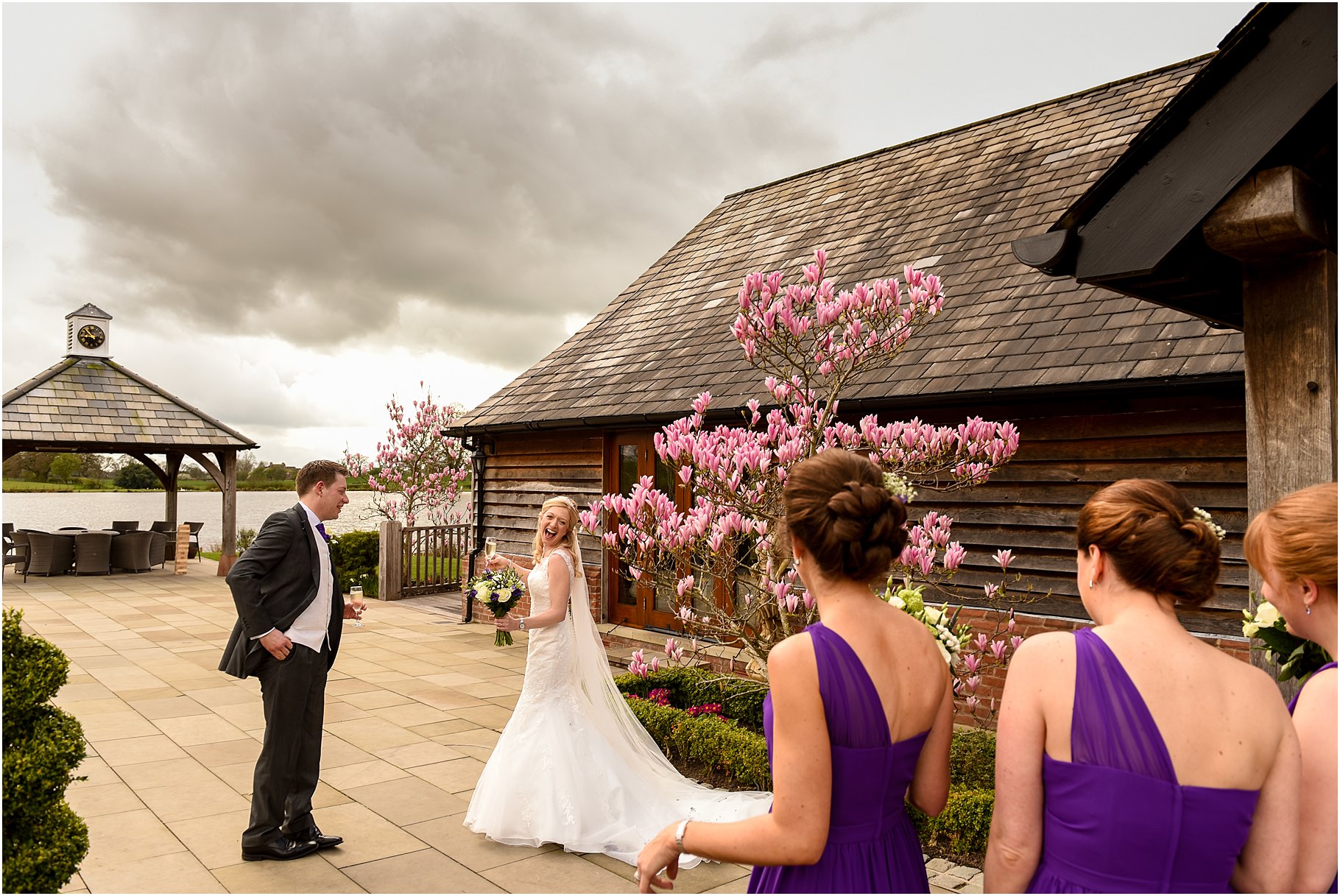 sandhole-oak-barn-wedding-045.jpg