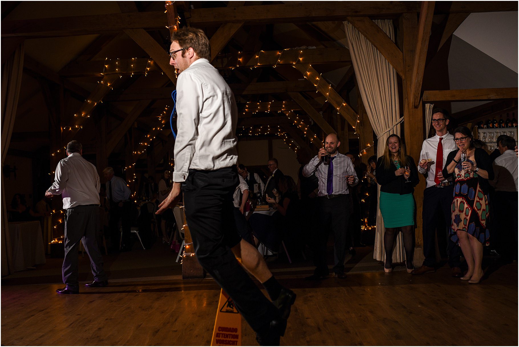 sandhole-oak-barn-wedding-114.jpg