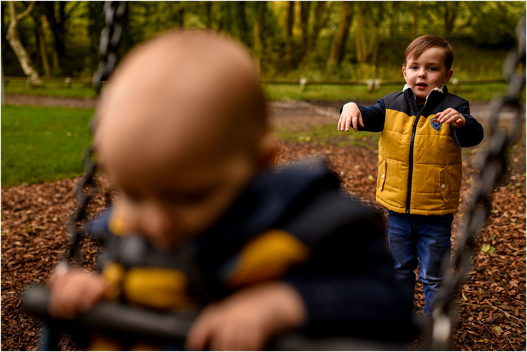 yarrow-valley-country-park-family-shoot - 18.jpg