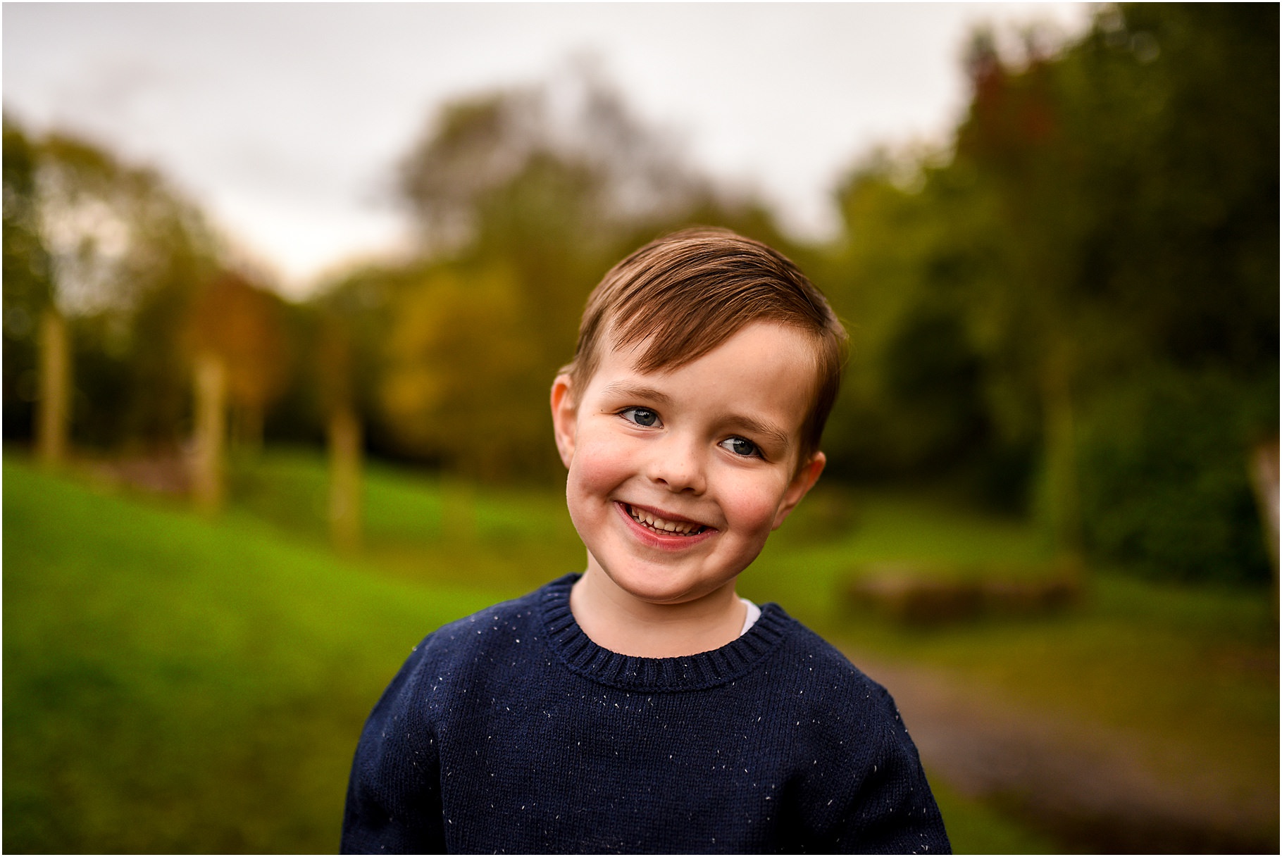 yarrow-valley-country-park-family-shoot - 43.jpg