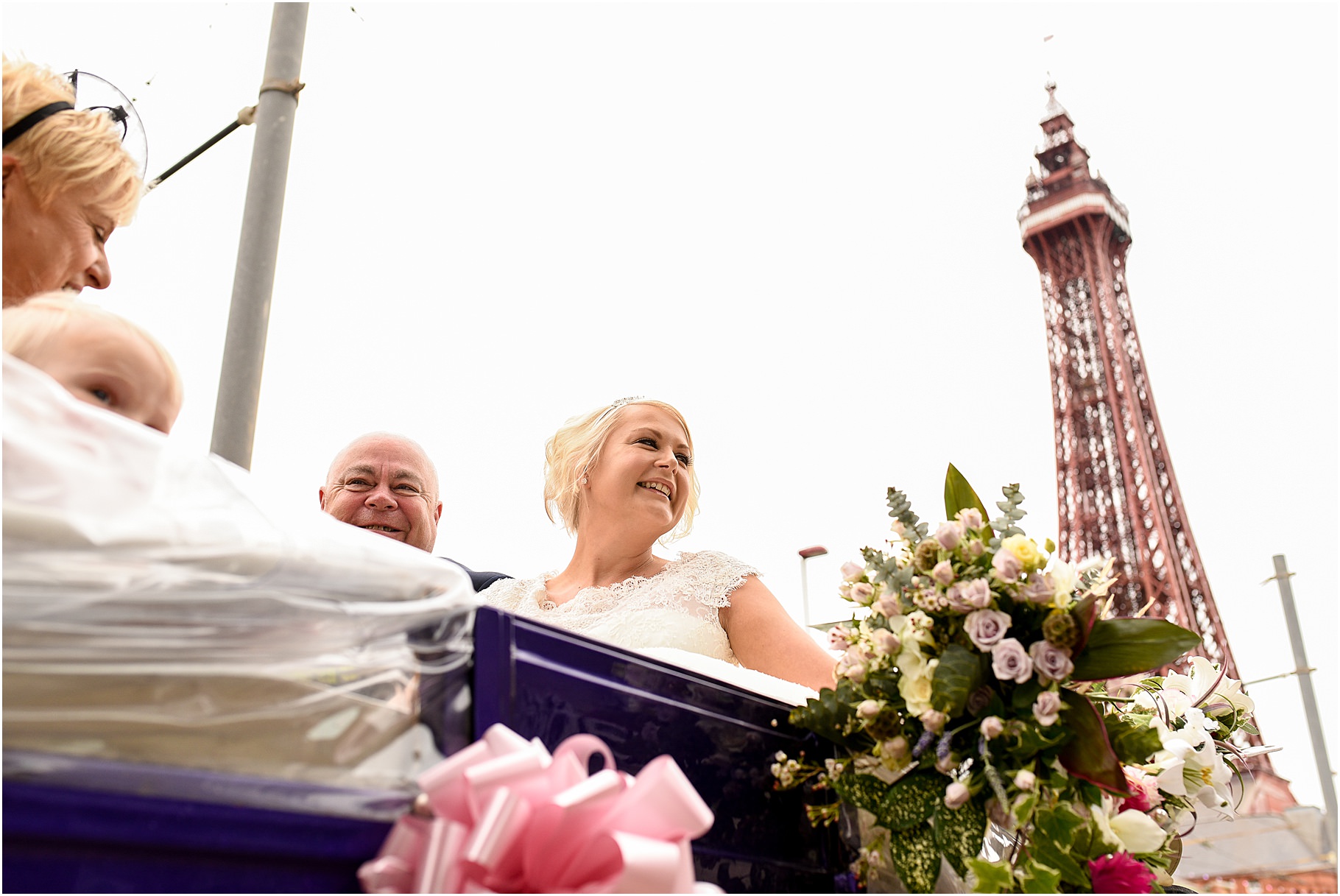 blackpool-pleasure-beach-wedding - 023.jpg