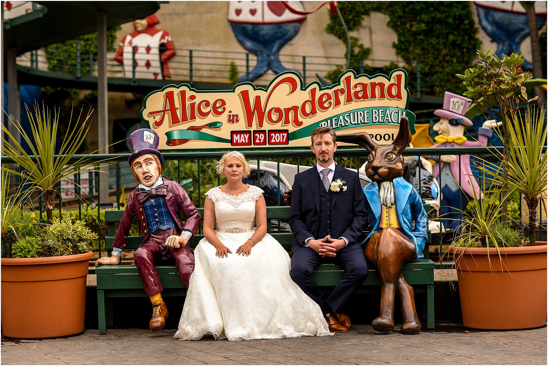 blackpool-pleasure-beach-wedding - 091.jpg