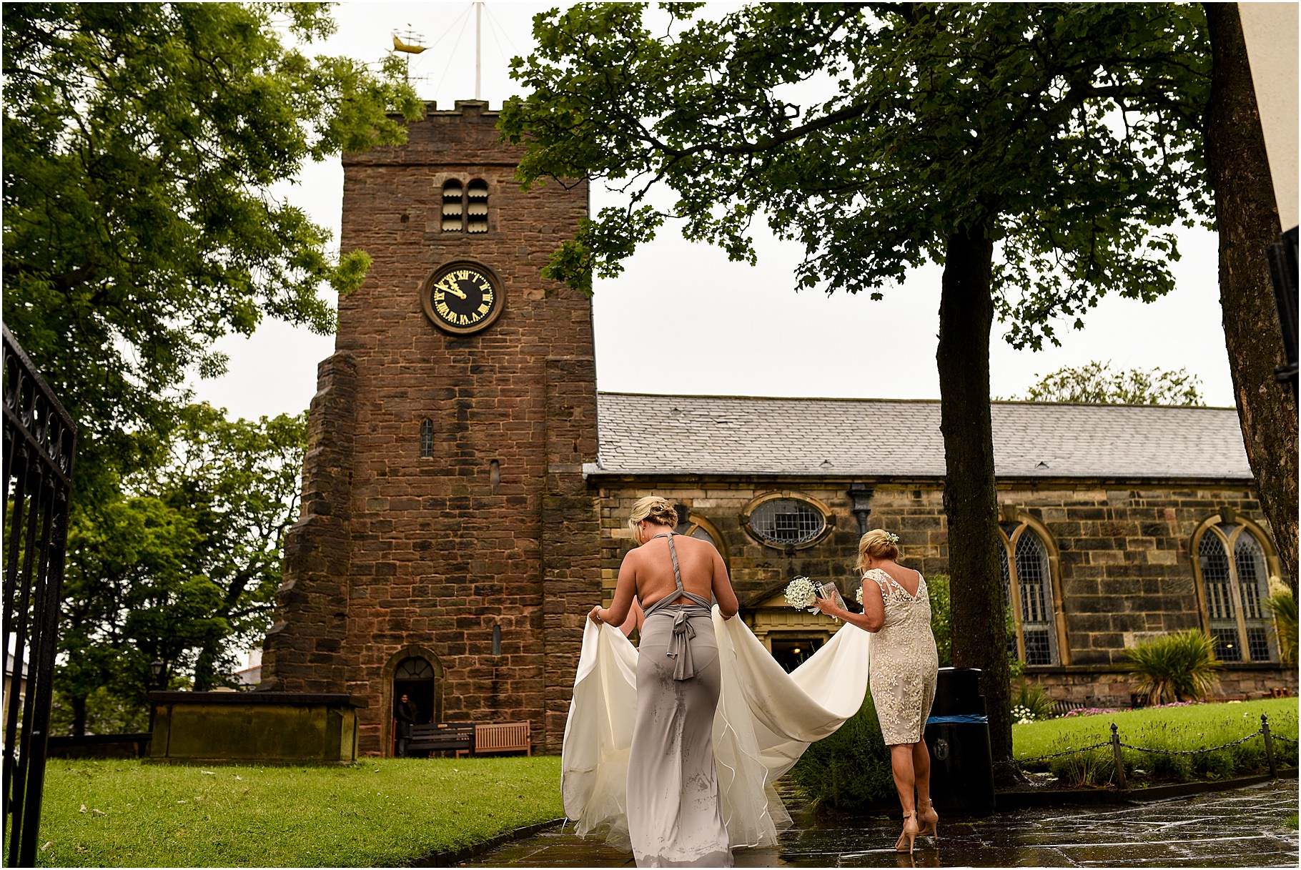 rivington-hall-barn-wedding-028.jpg