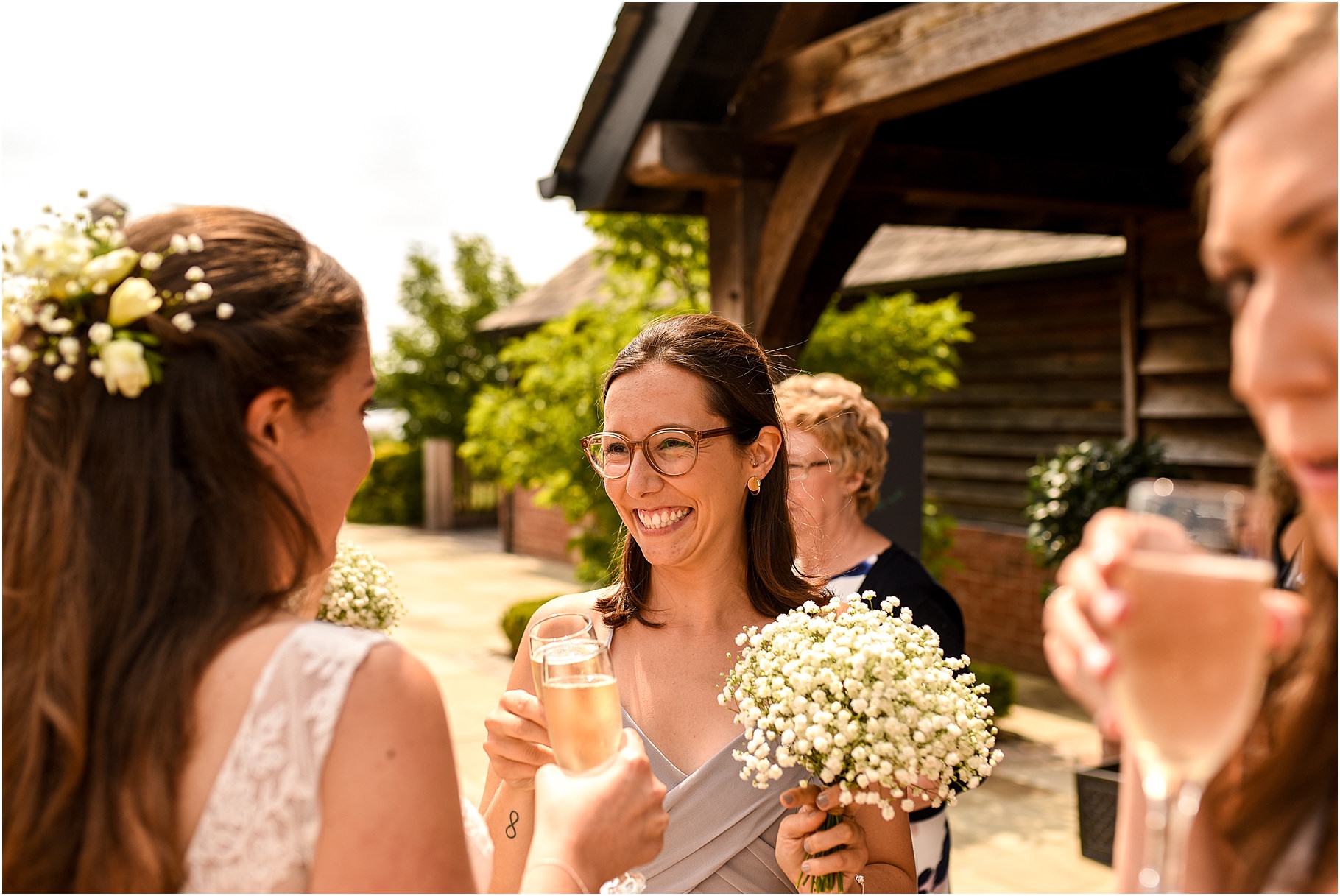 sandhole-oak-barn-wedding-photography-44.jpg